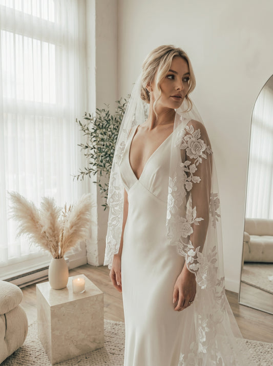 Royal Grand Cathedral Wedding Veil - Extra Wide 3m x 3.5m Luxury Bridal Veil with Comb, Sleek One Layer Long Train Veil LUNA-X60