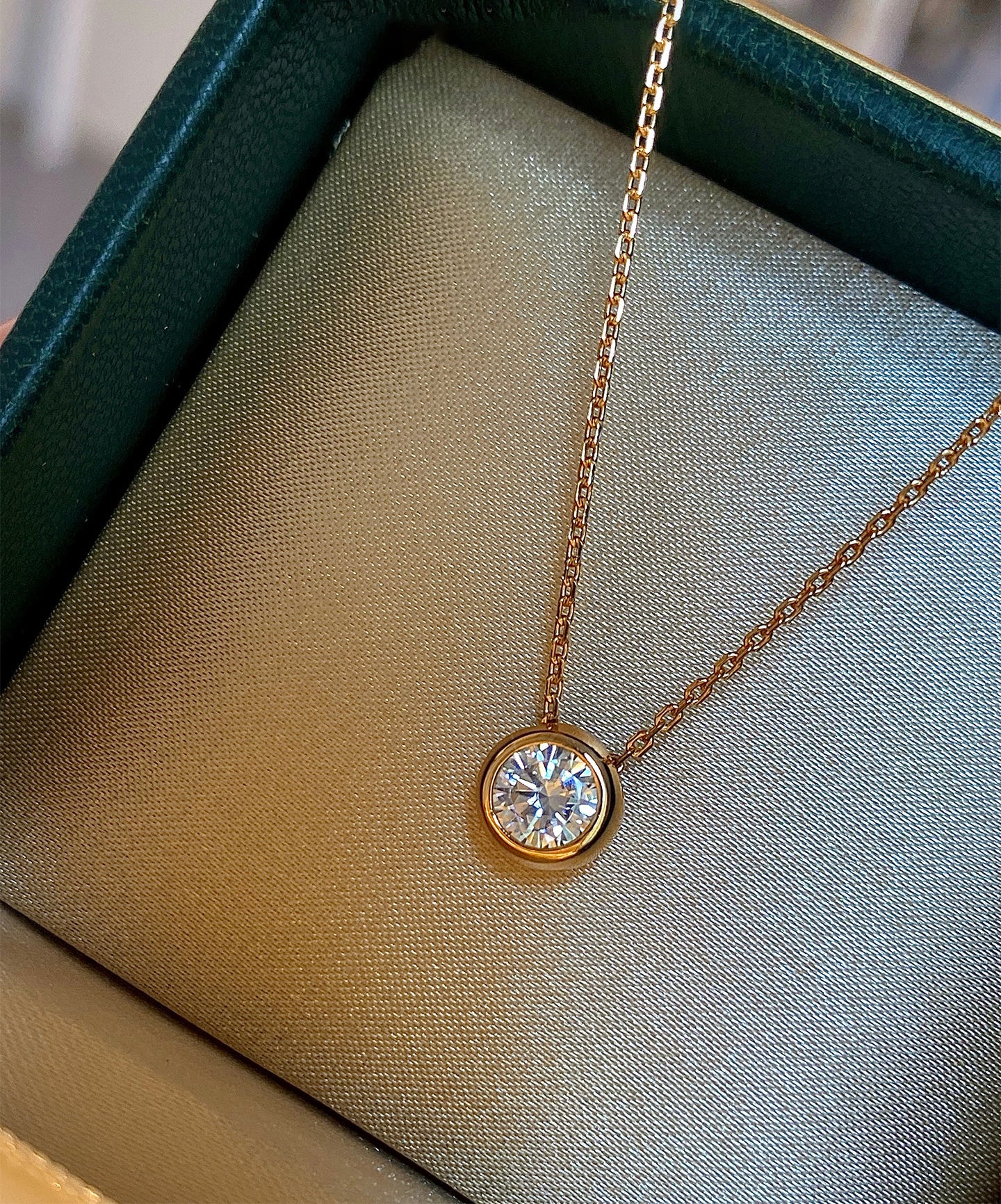 Dainty 60pt Moissanite Bezel Solitaire Gold Necklace for Women, Minimalist Round Bubble Pendant Adjustable 40+5cm Chain Daily Wear Fine Jewelry Gift LUNA-X289