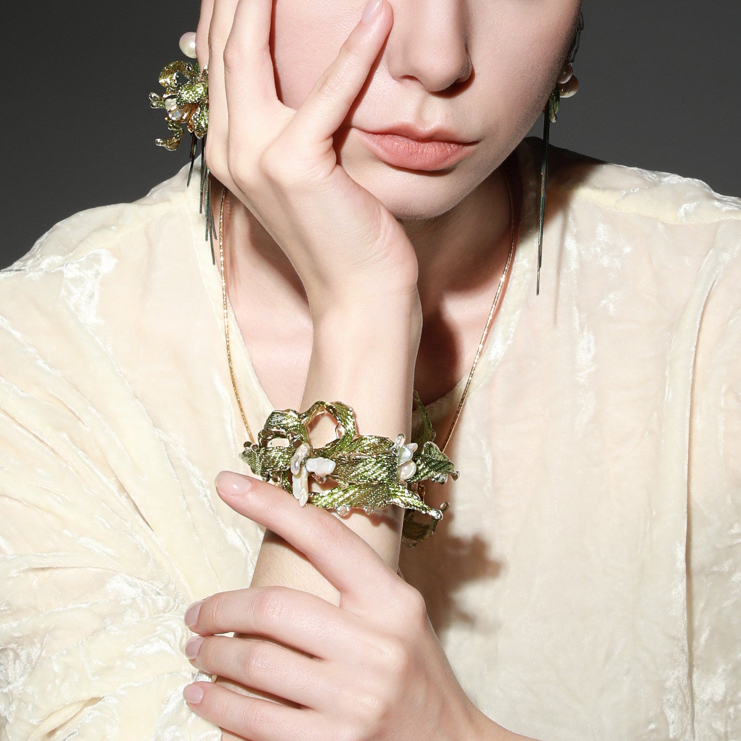 Avant-Garde Hand-Woven Metallic Leaf Cuff - Deconstructed Tender Green Vine Bangle with Clear Liquid-Ice Edges and Gold Plated Base LUNA-X396
