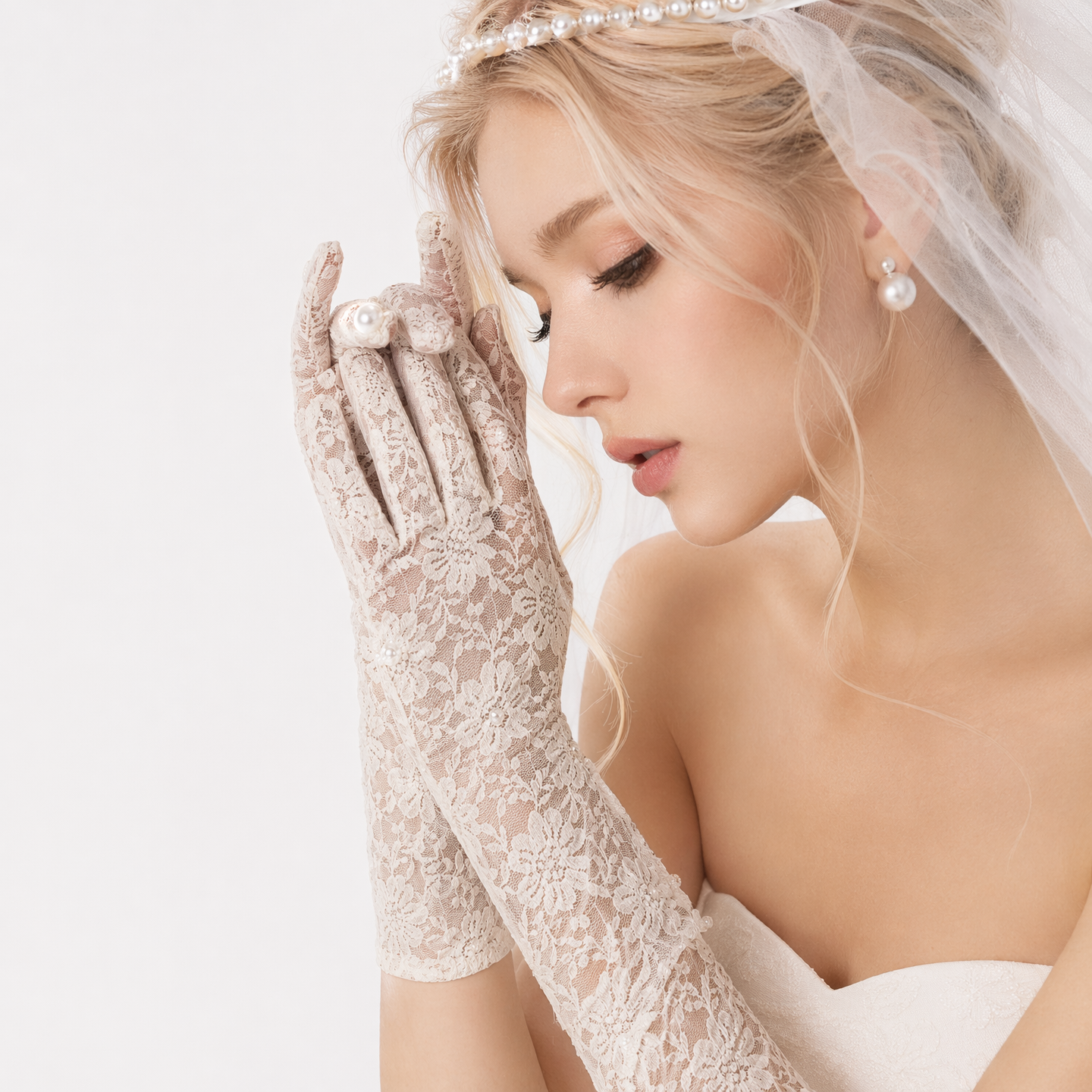 Bridal Gloves Collection