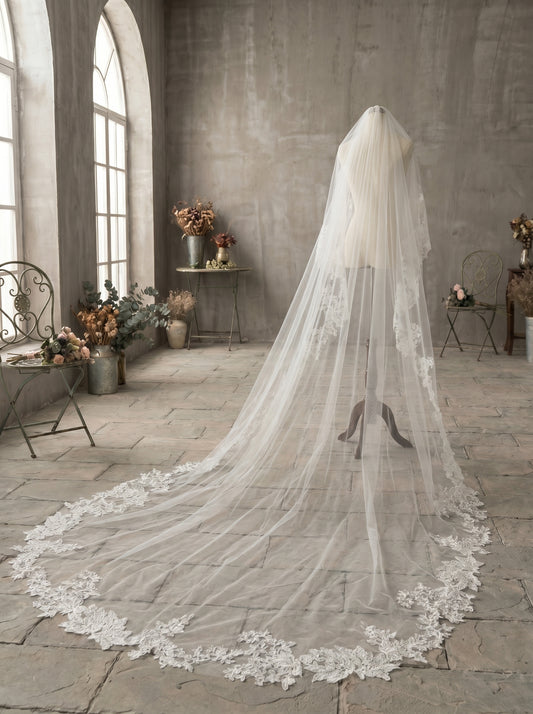 Luxury Cathedral Lace Wedding Veil - 3m/4m Romantic Floral Lace Applique Veil, Comb-Free Vintage Bridal Veil  LUNA-X26