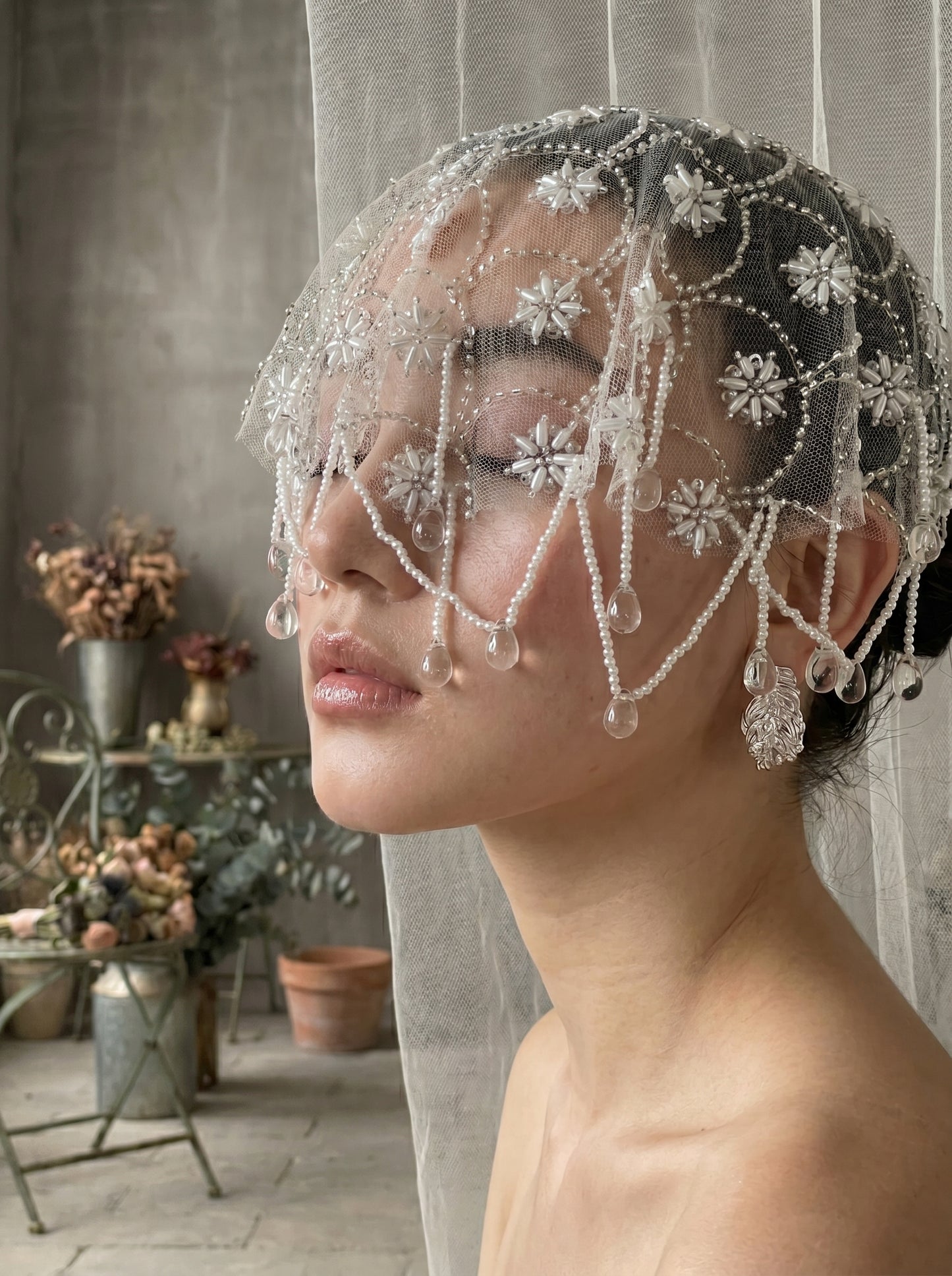 Vintage 1920s Juliet Cap Wedding Veil - Milk White Stiff Tulle Bridal Hair Cap, Luxurious Art Deco Pearl Starburst Headpiece with Teardrop Tassels  LUNA-X88