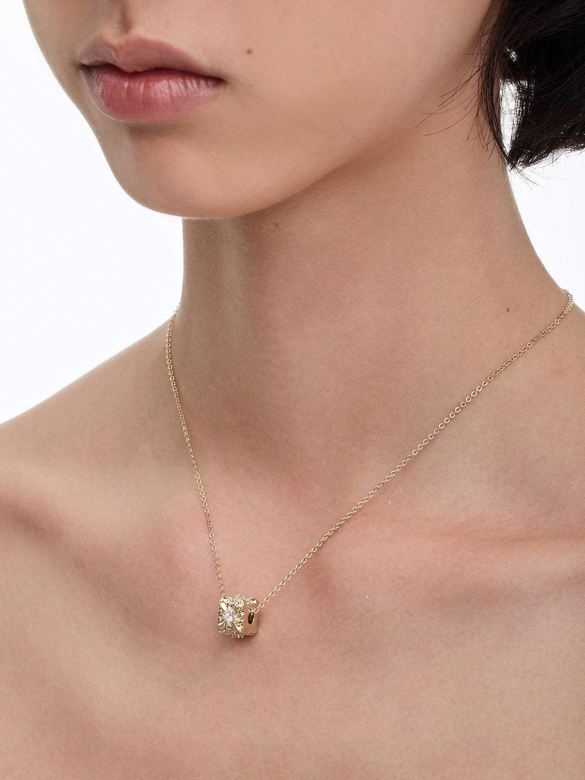 Vintage French Iris Fleur-de-Lis Barrel Pendant Necklace for Women Retro Rectangle Cubic Zirconia Stackable Daily Wedding Jewelry Gift  LUNA-X244