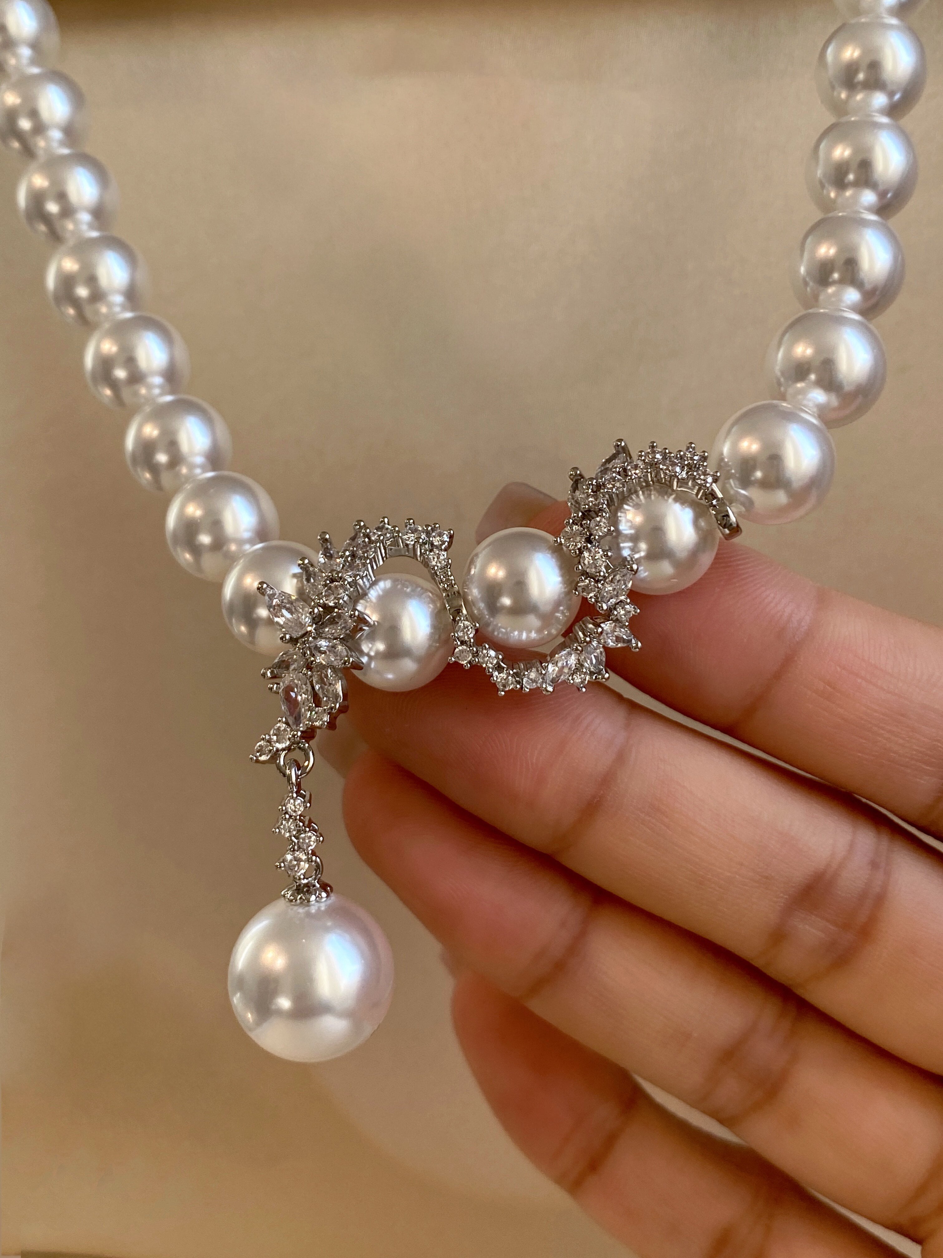 Y Drop Australian White Imitation Pearl Strand Necklace for Bridal Women, 8mm & 10mm Cool Luster Imitation Pearl with Floral Cubic Zirconia Accents, 45cm Collarbone Chain Formal Wedding Evening Party Fine Jewelry Gift LUNA-X292
