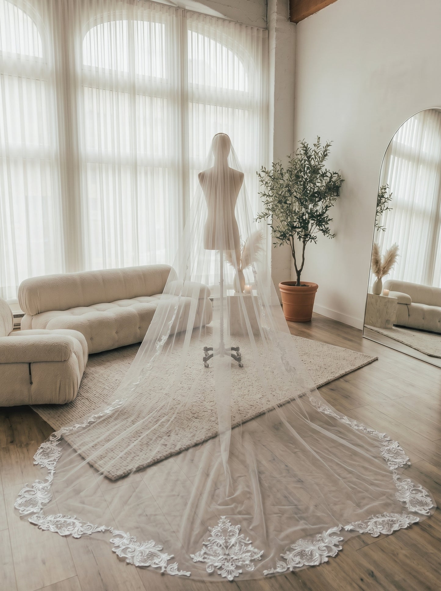 90s Minimalist Cathedral Veil - 3m x 2.5m Wide Single Layer Soft Tulle Wedding Veil with Comb, Sleek Pure Sheer Long Train Veil  LUNA-X63