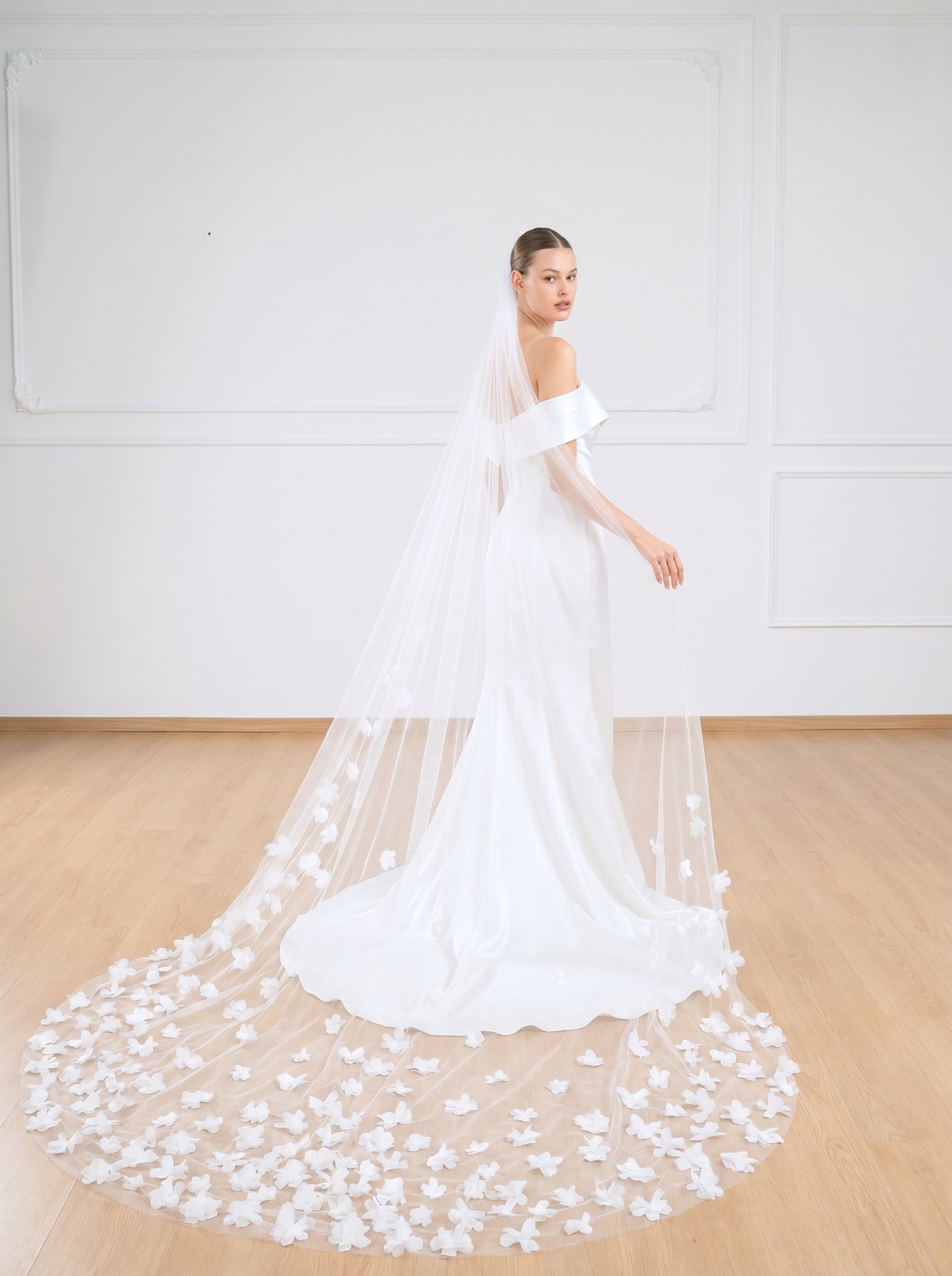 Couture 3D Floral Wedding Veil - 118" Long Handcrafted Organza Flower Cathedral Veil, No Comb for Styling Freedom LUNA-X06