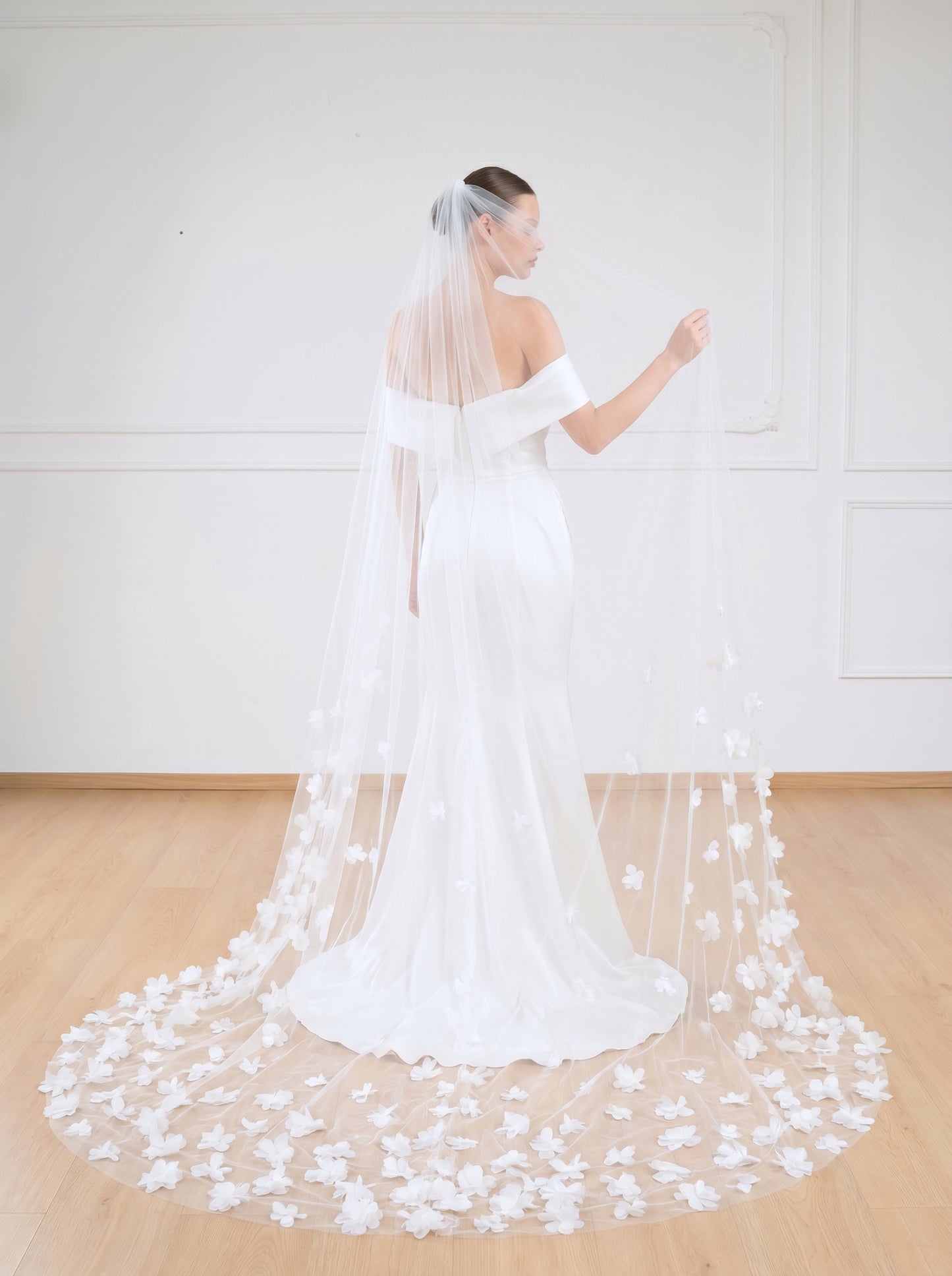 Couture 3D Floral Wedding Veil - 118" Long Handcrafted Organza Flower Cathedral Veil, No Comb for Styling Freedom LUNA-X06