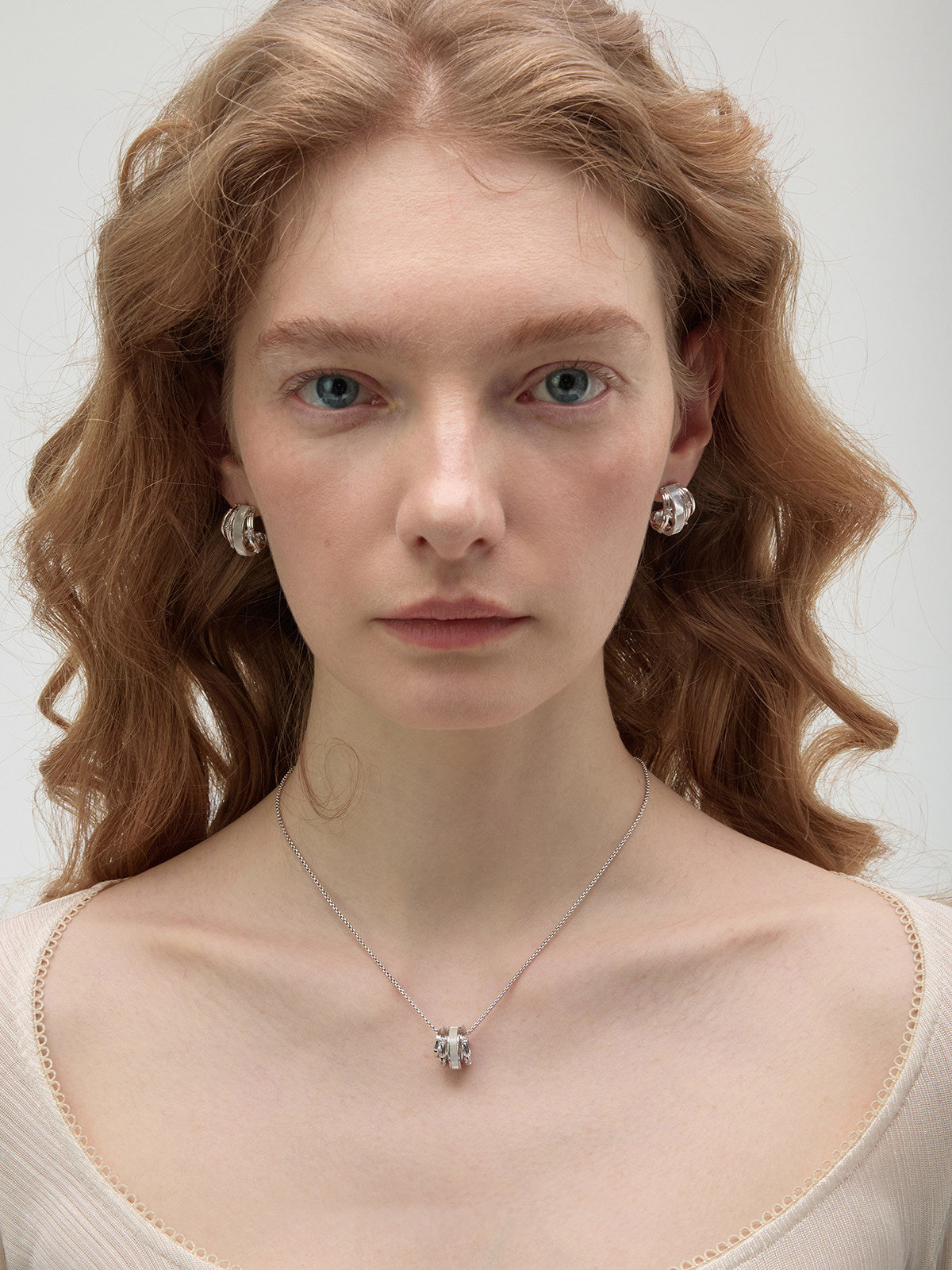 Multi-Ring White Mother of Pearl Barrel Pendant Necklace for Women Large Size Cubic Zirconia Minimalist Stackable Daily Wedding Jewelry Gift  LUNA-X243