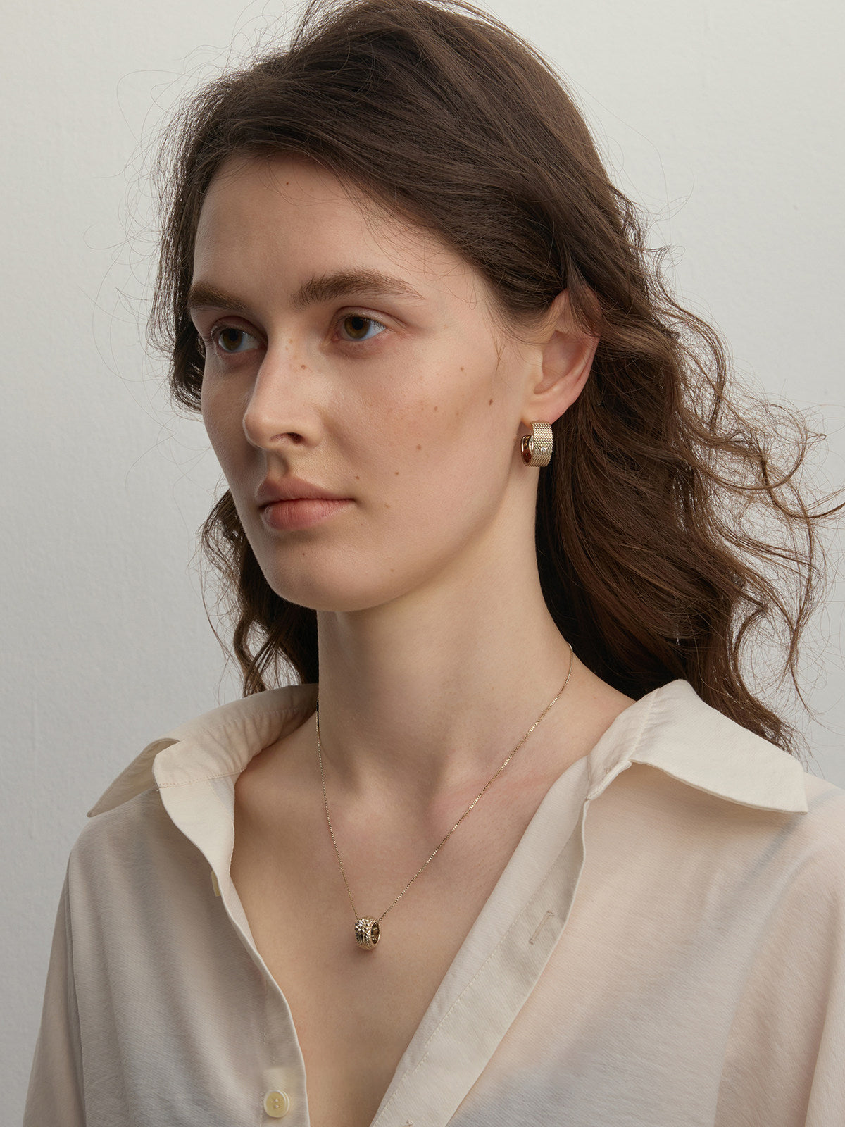 SUN HUNTER Woven Mesh Huggie Hoop Earrings & Ear Cuffs For Women S925 Silver Post Zircon Inlaid Two Tone Light Titanium Gold Silver Vintage Textured No Piercing Ear Jewelry Set  LUNA-X272