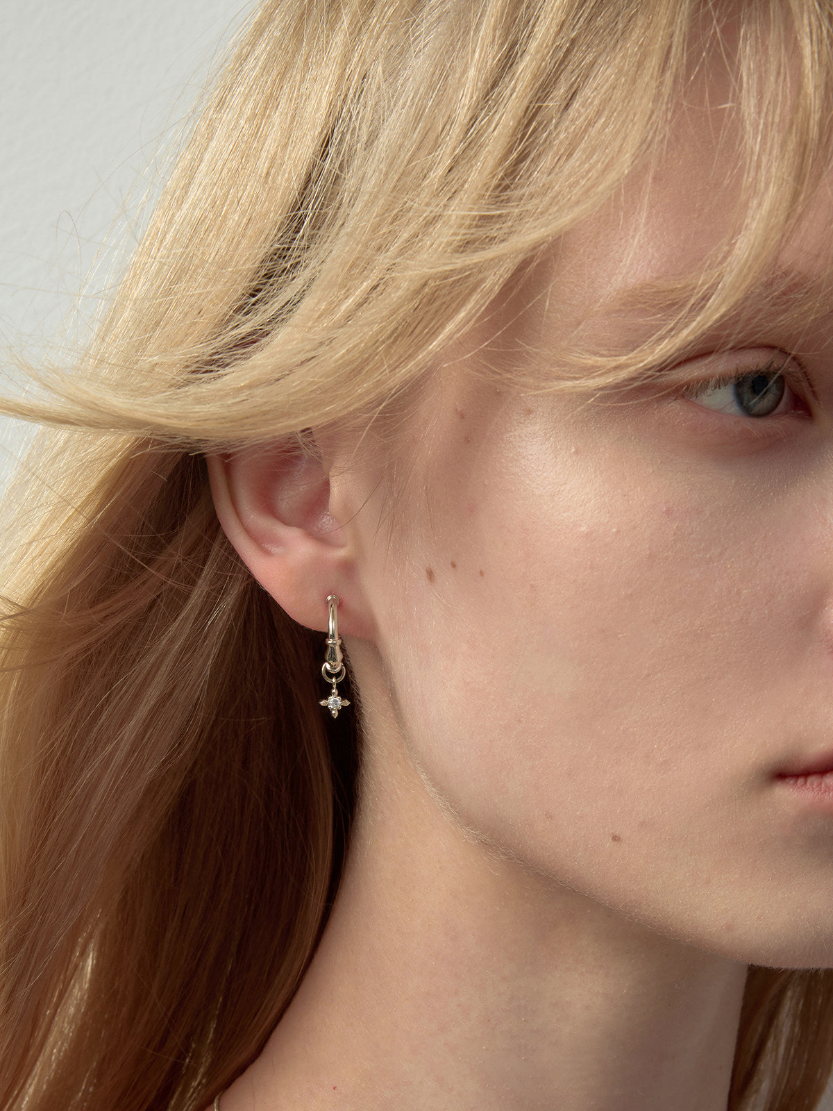 French Iris Dangle Hoop Earrings for Women S925 Silver Post Bamboo Textured C Hoops With Zircon Iris Charm Vintage Freedom Inspired Jewelry Two Tone Gold Silver  LUNA-X266
