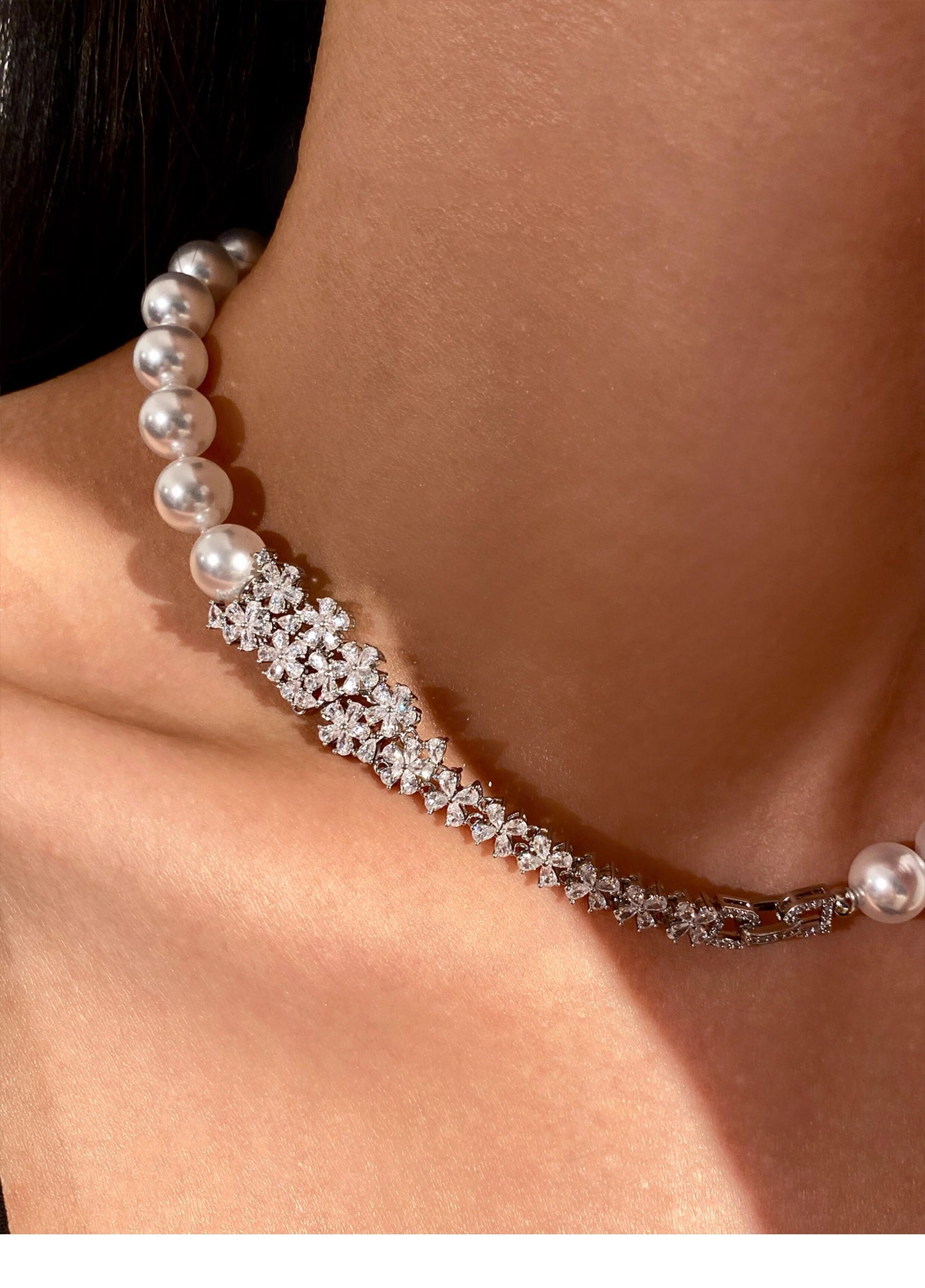 Bridal Floral Crystal Cluster Pearl Choker Necklace for Women, 10mm Cool Luster Australian White Round Pearl Collarbone Chain 43cm Formal Wedding Gala Statement Fine Jewelry Gift  LUNA-X291
