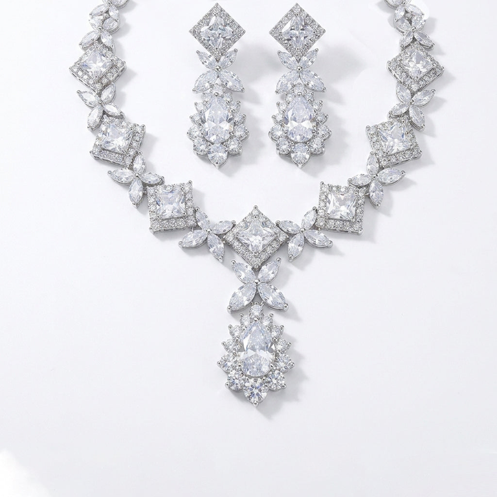 "Hollywood Heritage" Vintage Pear-Cut Crystal Wedding Jewelry Set, Radiant Cluster Leaf Choker & Luxury Tear-Drop Evening Earrings Duo LUNA-X161