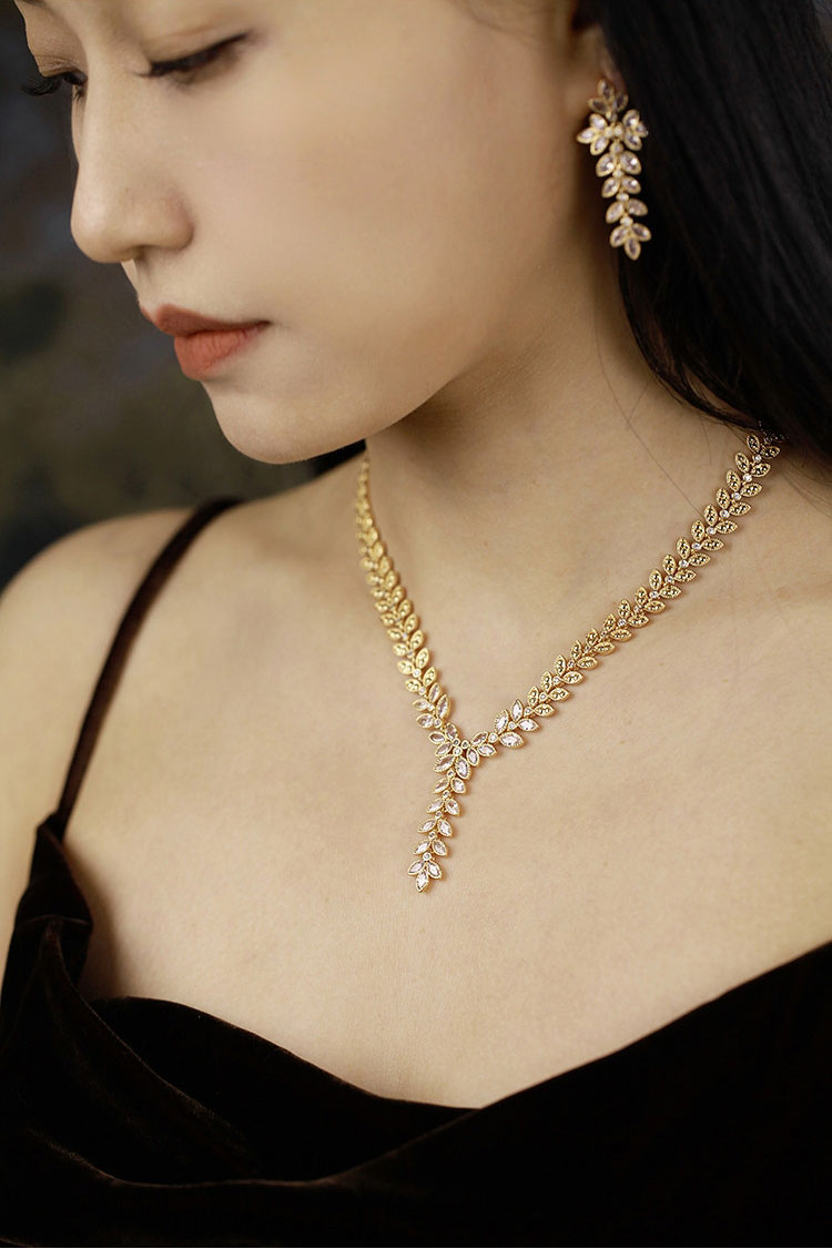Elegant Crystal Leaf 3-Piece Jewelry Set for Women, Y-Drop Necklace Long Dangle Earrings Matching Bracelet Wedding Bridal Formal Banquet Fine Jewelry Gift LUNA-X302