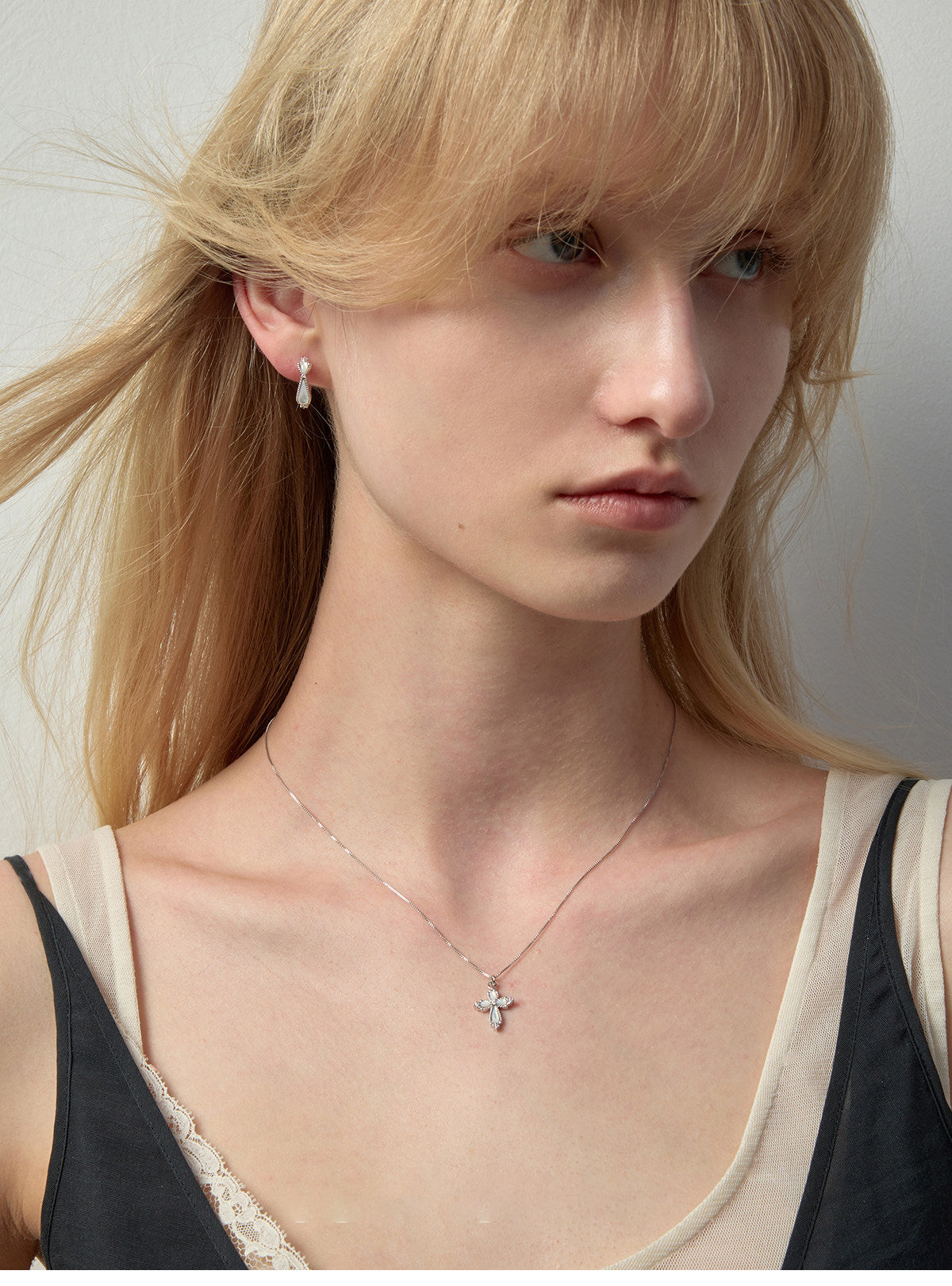 Women’s Vintage Filigree Hollow Cross Pendant Necklace, Two Sizes, Silver Rhodium Plated, Black Onyx / White Mother of Pearl & Cubic Zirconia Adjustable Chain LUNA-X258
