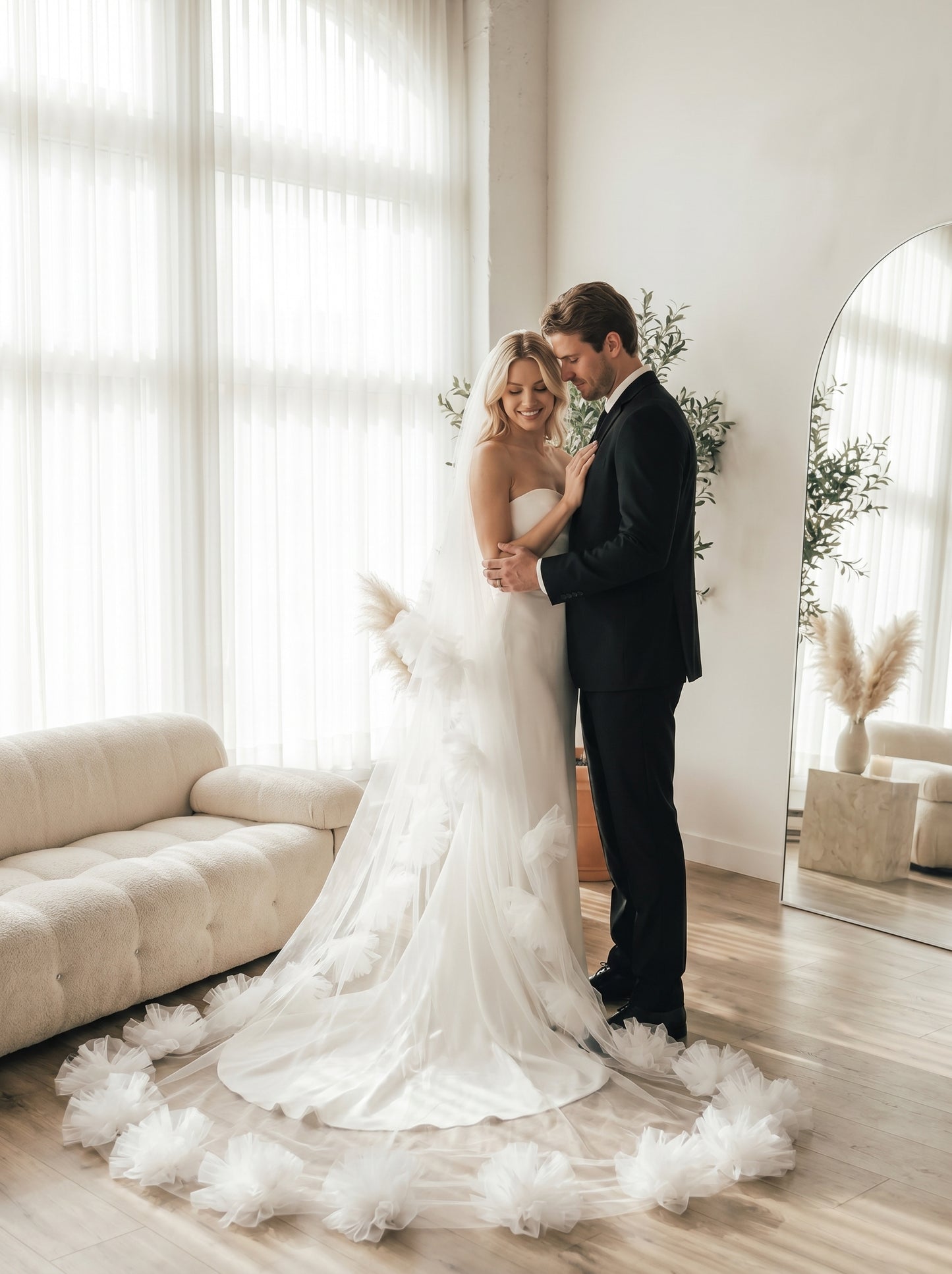Luxury 118" Royal Cathedral Full Circle Veil - 3m Single Layer Soft Tulle Drop Veil, Comb-Free Seamless Wedding Veil LUNA-X50
