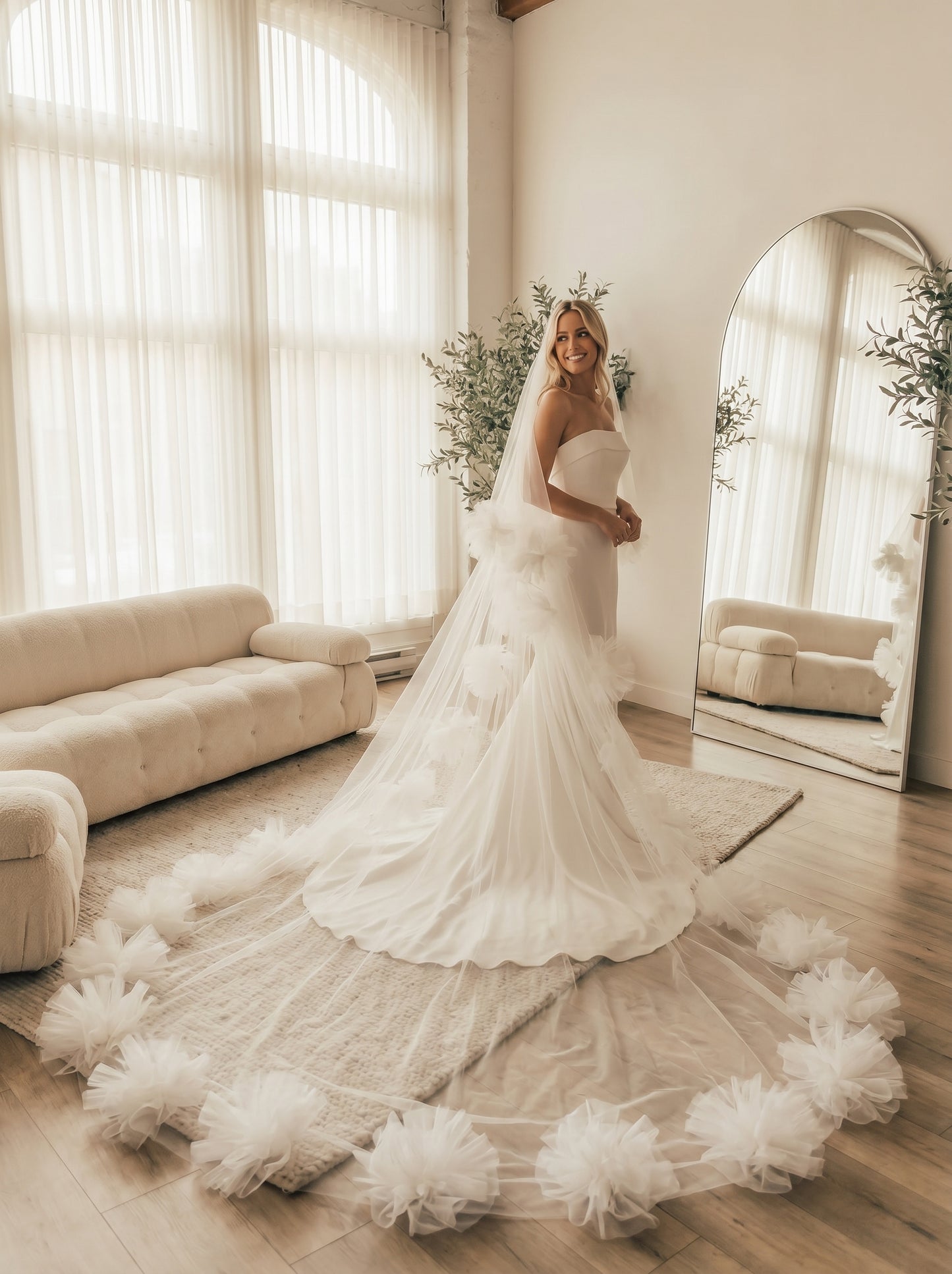 Luxury 118" Royal Cathedral Full Circle Veil - 3m Single Layer Soft Tulle Drop Veil, Comb-Free Seamless Wedding Veil LUNA-X50