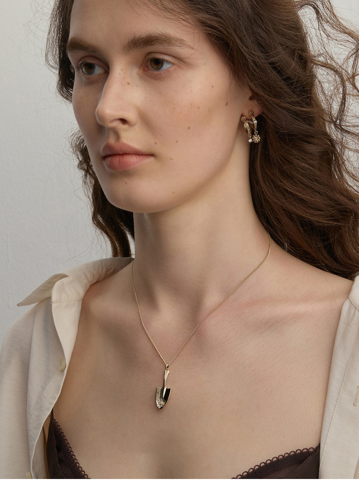 Dual Size Garden Trowel Daisy Pendant Necklace For Women Light Titanium Gold Plated Copper Zircon Nature Gardener Jewelry Mini Short Chain & Oversized Extra Long Sweater Chain Two Options   LUNA-X270