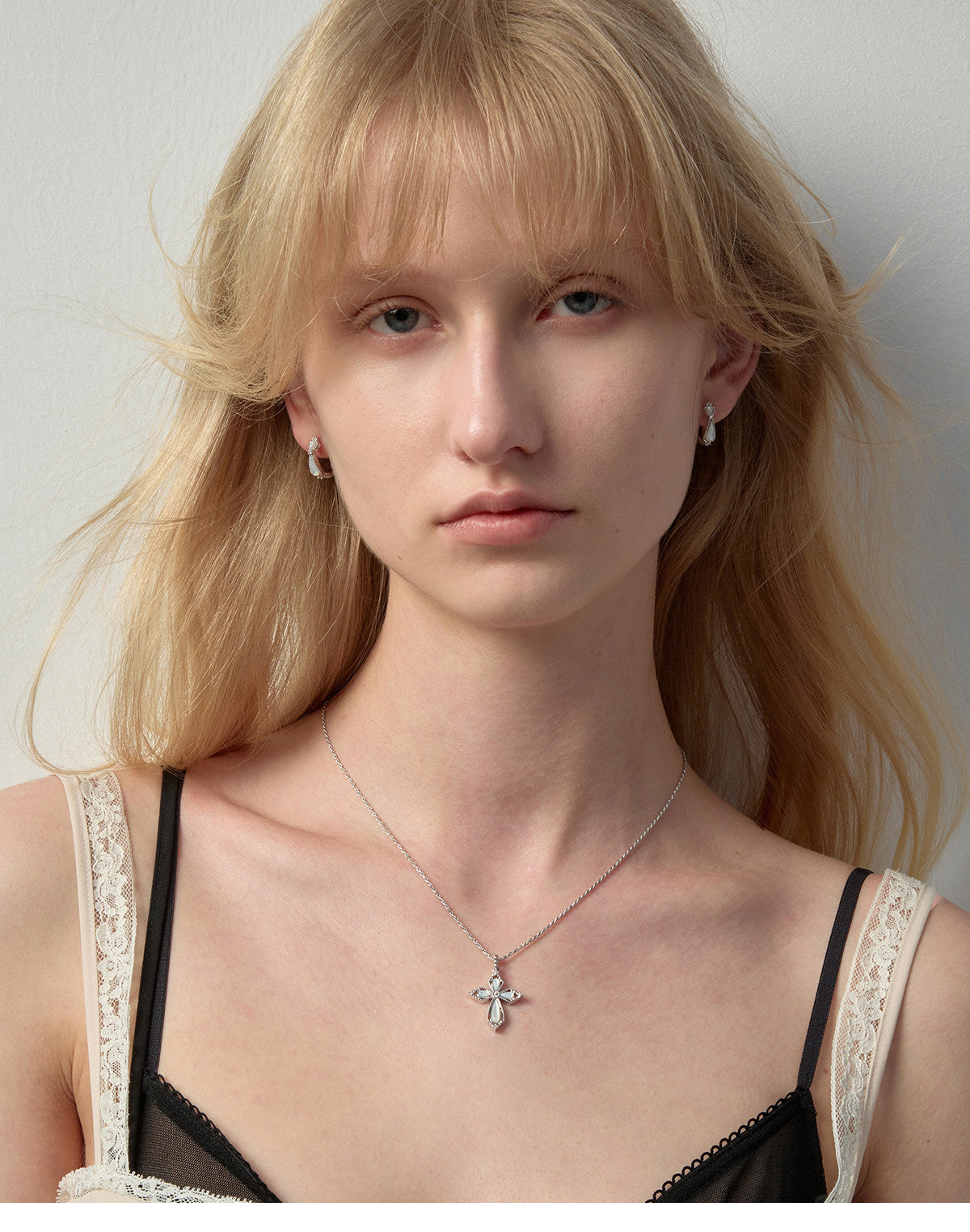 Women’s Vintage Filigree Hollow Cross Pendant Necklace, Two Sizes, Silver Rhodium Plated, Black Onyx / White Mother of Pearl & Cubic Zirconia Adjustable Chain LUNA-X258