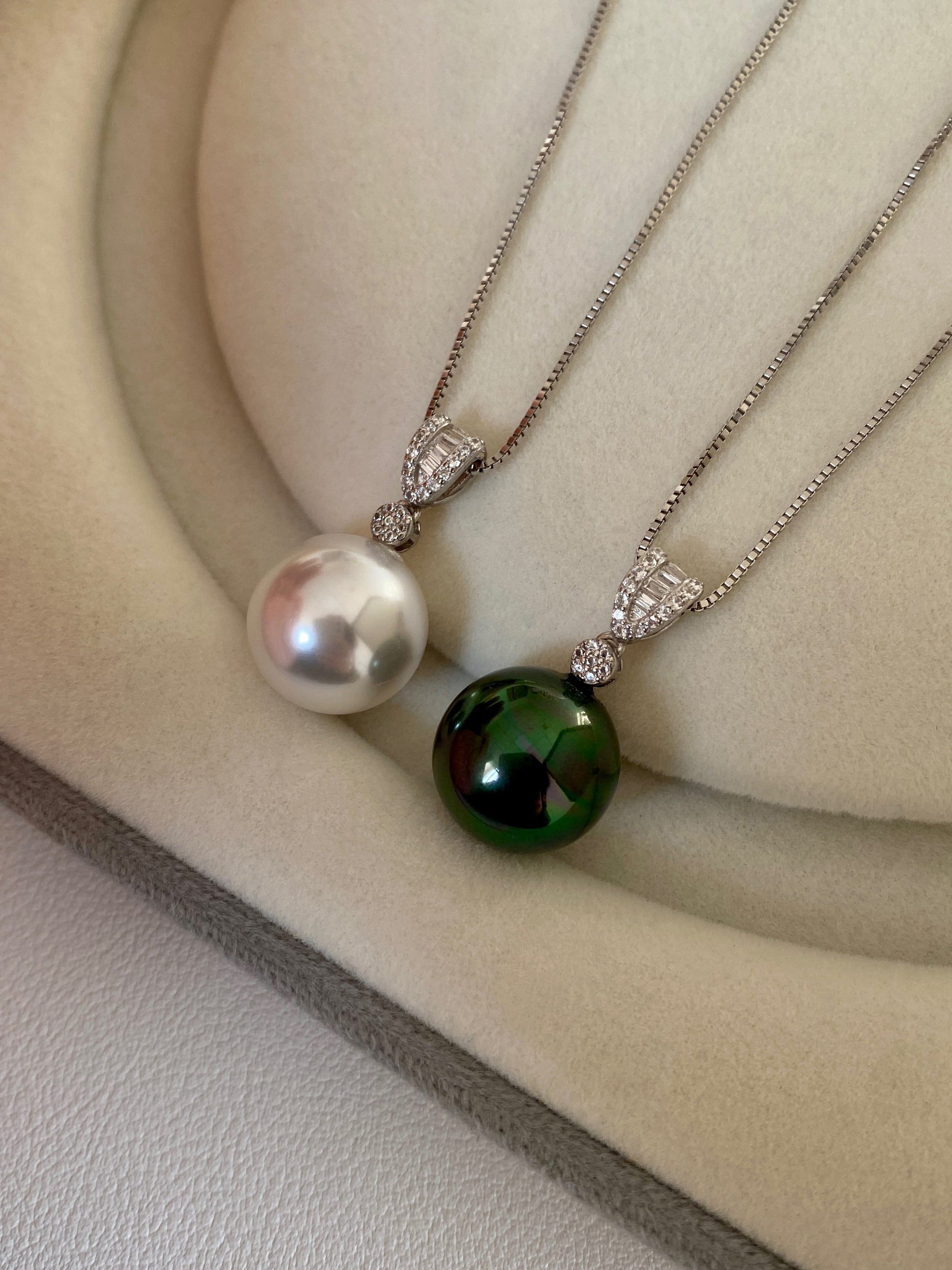 Cubic Zirconia Pearl Pendant Necklace For Women 14mm Two Tones Peacock Black & Cool White Shell Pearl Adjustable 40+5cm Box Chain Luxury Wedding Formal Jewelry Gift For Ladies Mom LUNA-X284