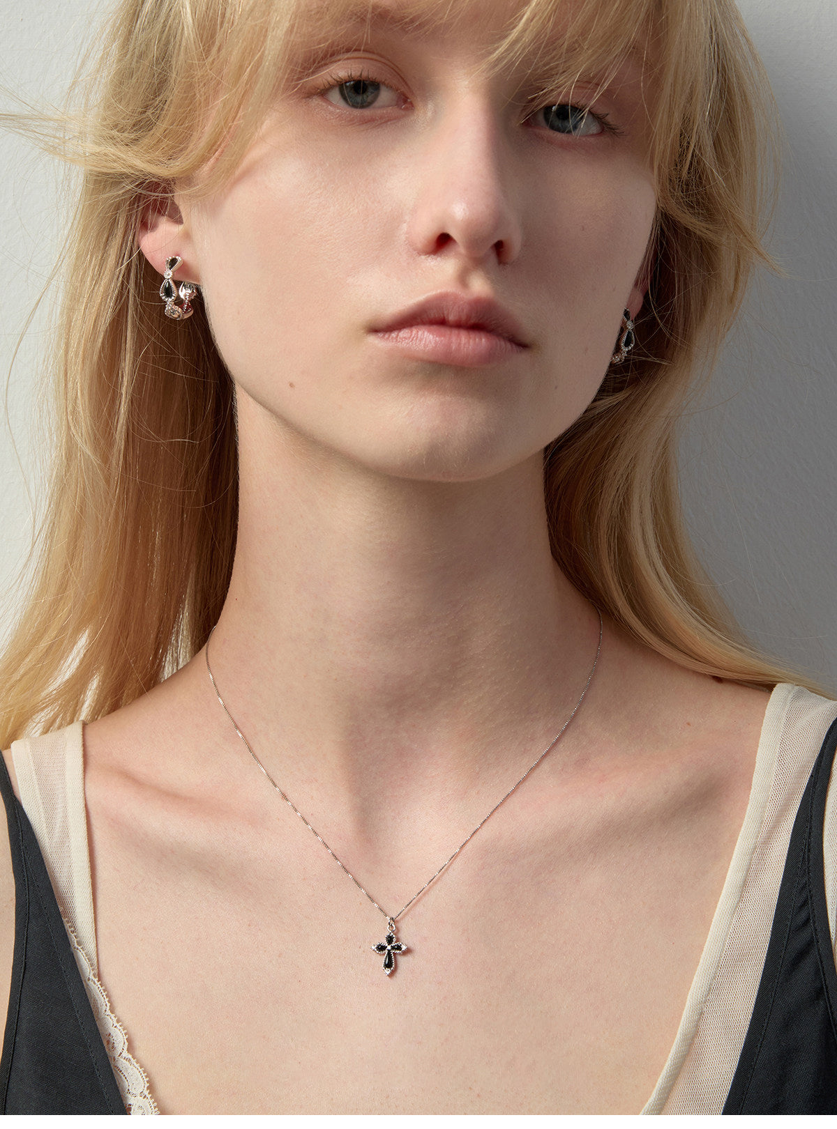 Women’s Vintage Filigree Hollow Cross Pendant Necklace, Two Sizes, Silver Rhodium Plated, Black Onyx / White Mother of Pearl & Cubic Zirconia Adjustable Chain LUNA-X258