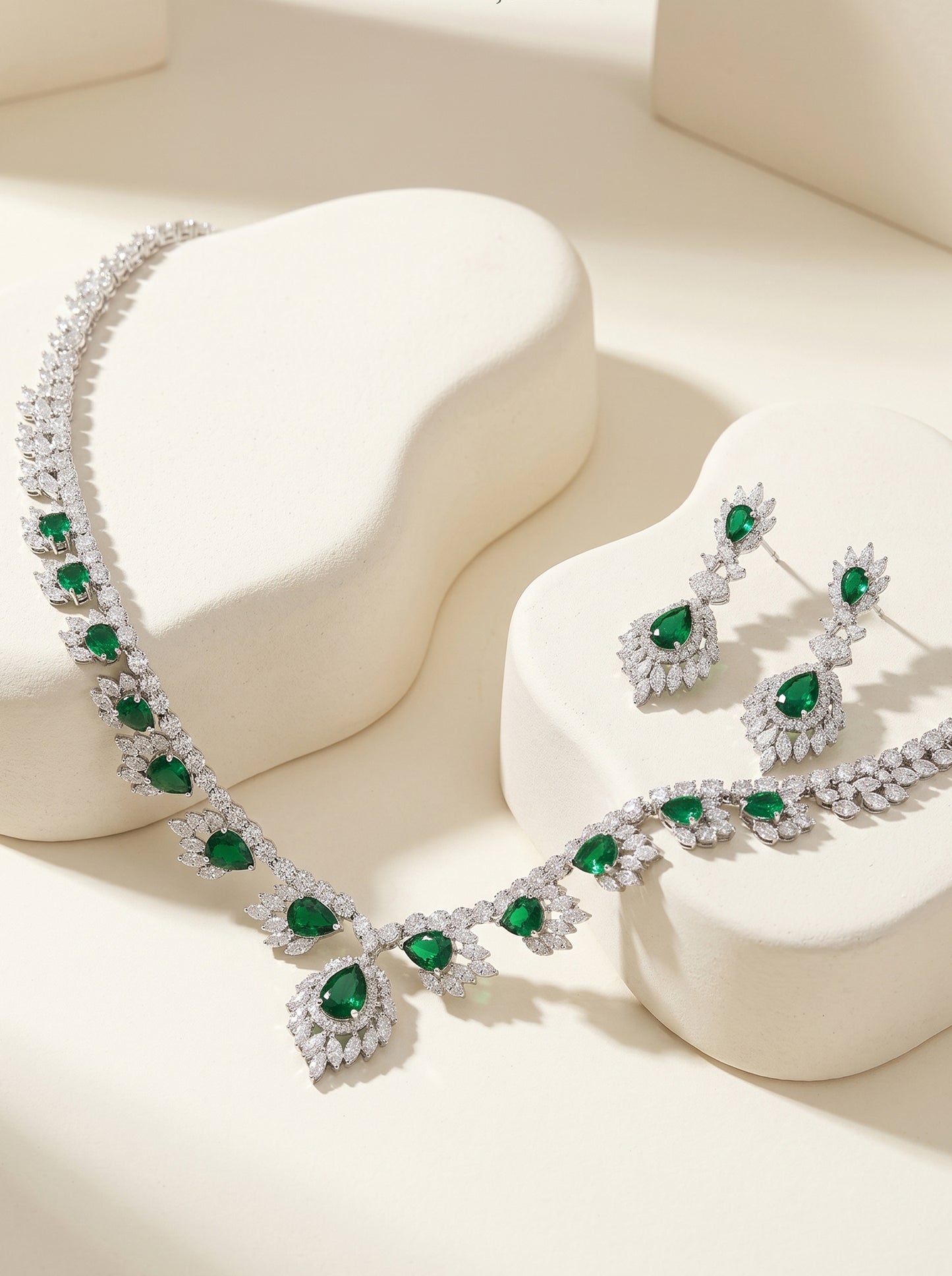 Luxury Cascading Floral Bridal Jewelry Set, Platinum Plated AAA Zircon Marquise Fringe Necklace & Dangle Earrings Set for Royal Wedding, Prom & Gala LUNA-X157