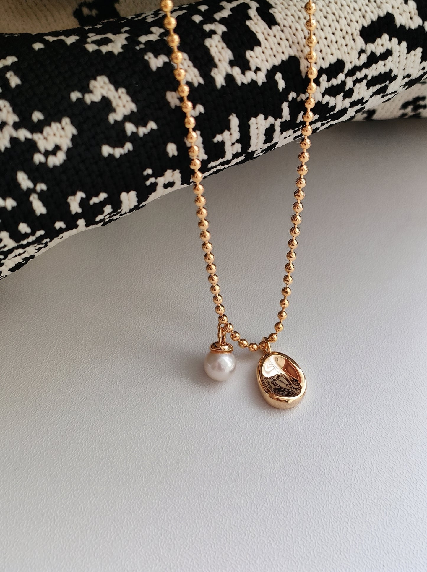 Dainty Bead Chain Oval Disc Natural Pearl Pendant Necklace S925 Sterling Silver Vintage Gold Platinum Minimalist Women Daily Bridal Jewelry Gift   LUNA-X238