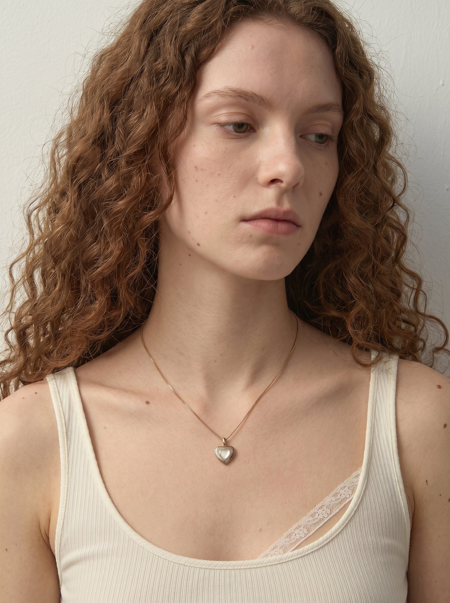Moonlight Radiant Heart Natural White Mother of Pearl Pendant Necklace, Pale Titanium Gold Box Chain Adjustable Collarbone Jewelry for Women  LUNA-X251