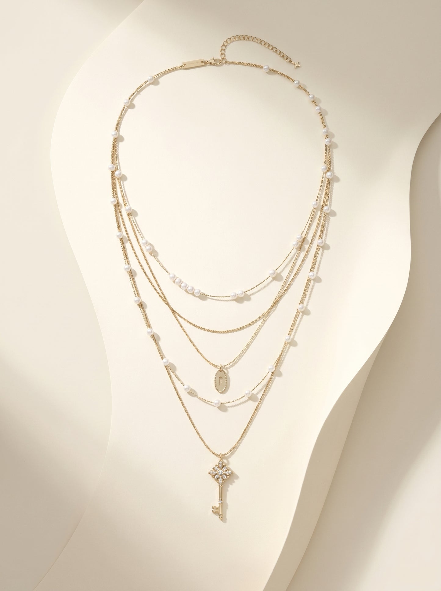 4 Layer Faux Pearl & Vintage Key Lock Pendant Stacked Necklace, Pale Titanium Gold / Silver Adjustable Long Chain for Women  LUNA-X259