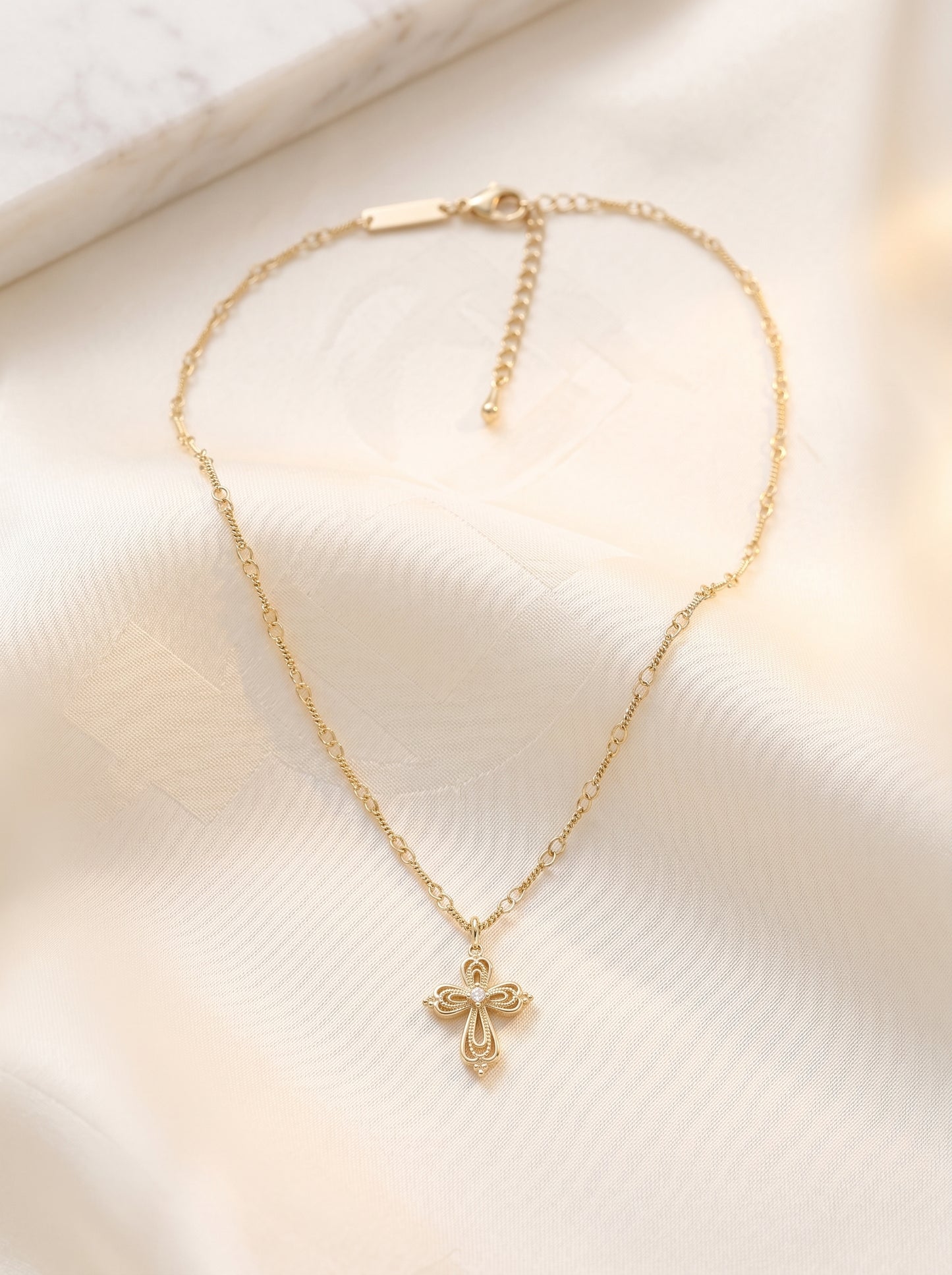Vintage Filigree Hollow Cross CZ Pendant Necklace, Two-Tone Adjustable Paperclip Chain for Women   LUNA-X262