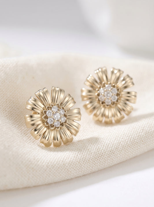 Women's Retro Garden Daisy Floral Stud Earrings, 12mm, Light Titanium Gold, Hypoallergenic Silver Plated Posts, LUNA-X264