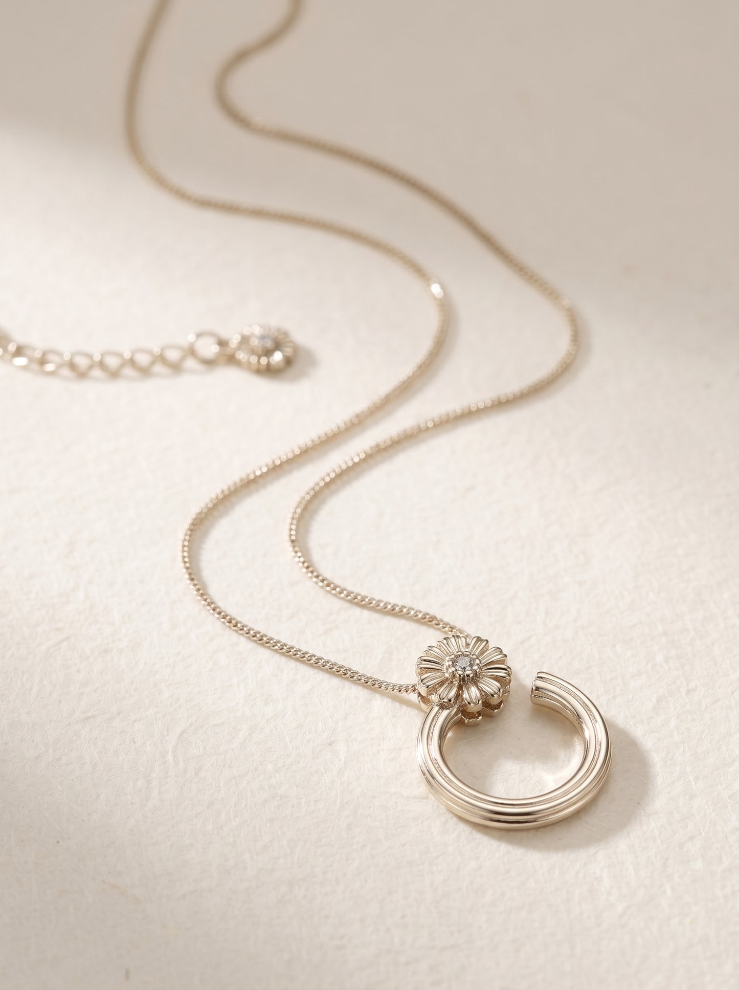 Daisy Open Circle Pendant Necklace For Women Light Titanium Gold Plated Copper Zircon Floral Nature Inspired Adjustable 55+6cm Chain Minimalist Garden Themed Jewelry  LUNA-X269