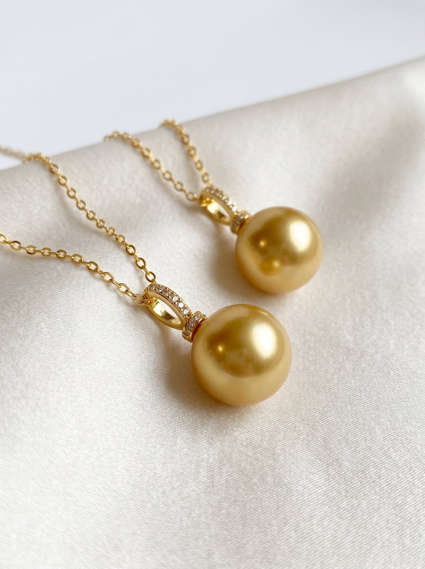 S925 Silver South Sea Golden Shell Pearl Pendant Necklace For Women 12mm 14mm Two Sizes Zircon Bail Shiny O Chain Elegant Wedding Formal Luxury Jewelry Gift For Mom Ladies   LUNA-X283