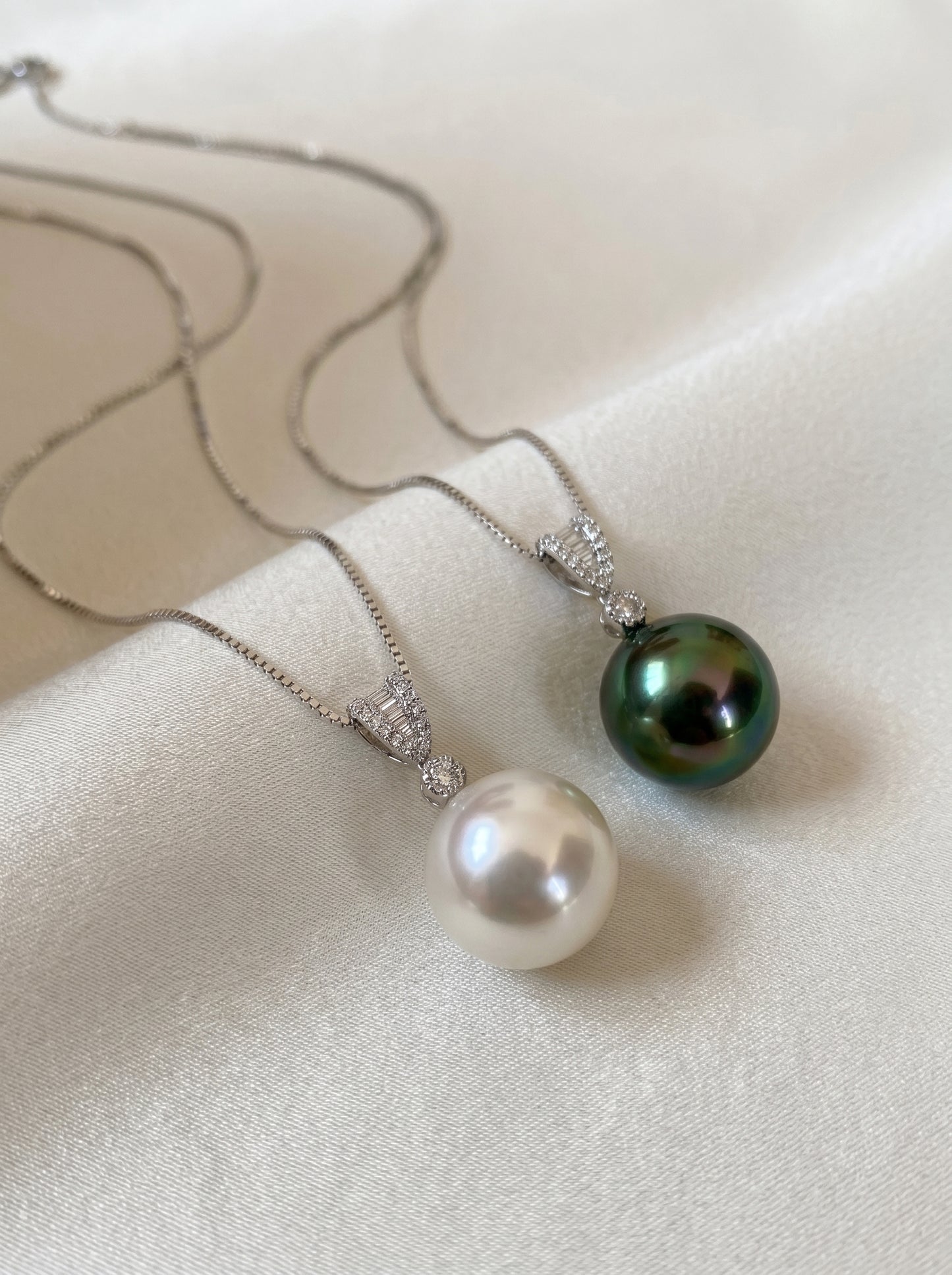 S925 Sterling Silver Cubic Zirconia Pearl Pendant Necklace For Women 14mm Two Tones Peacock Black & Cool White Shell Pearl Adjustable 40+5cm Box Chain Luxury Wedding Formal Jewelry Gift For Ladies Mom LUNA-X284