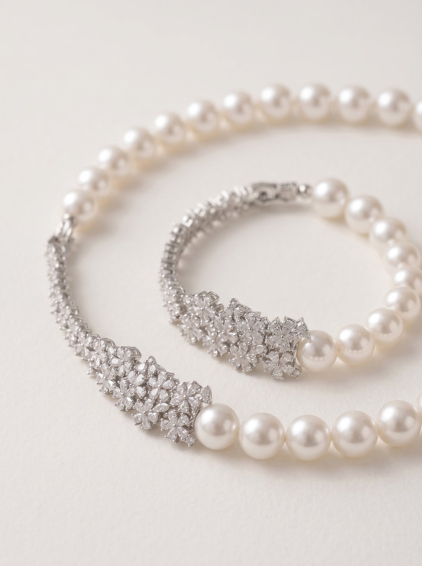 Bridal Floral Crystal Cluster Pearl Choker Necklace for Women, 10mm Cool Luster Australian White Round Pearl Collarbone Chain 43cm Formal Wedding Gala Statement Fine Jewelry Gift  LUNA-X291