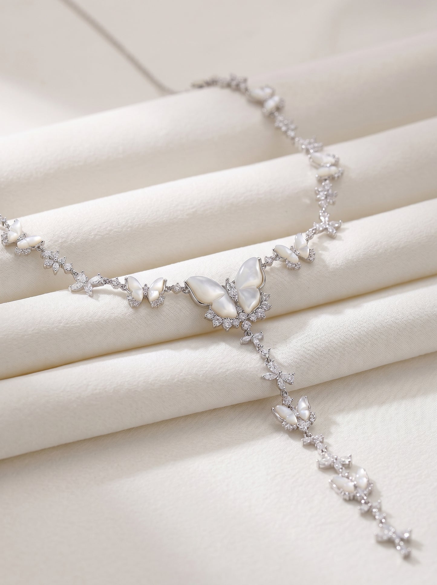 Dainty White Shell Butterfly Y-Drop Tassel Necklace for Women, Shiny Cubic Zirconia Inlaid Adjustable 50+10cm Extension Chain Silver Tone Elegant Wedding Bridal Evening Party Fine Jewelry Gift   LUNA-X297