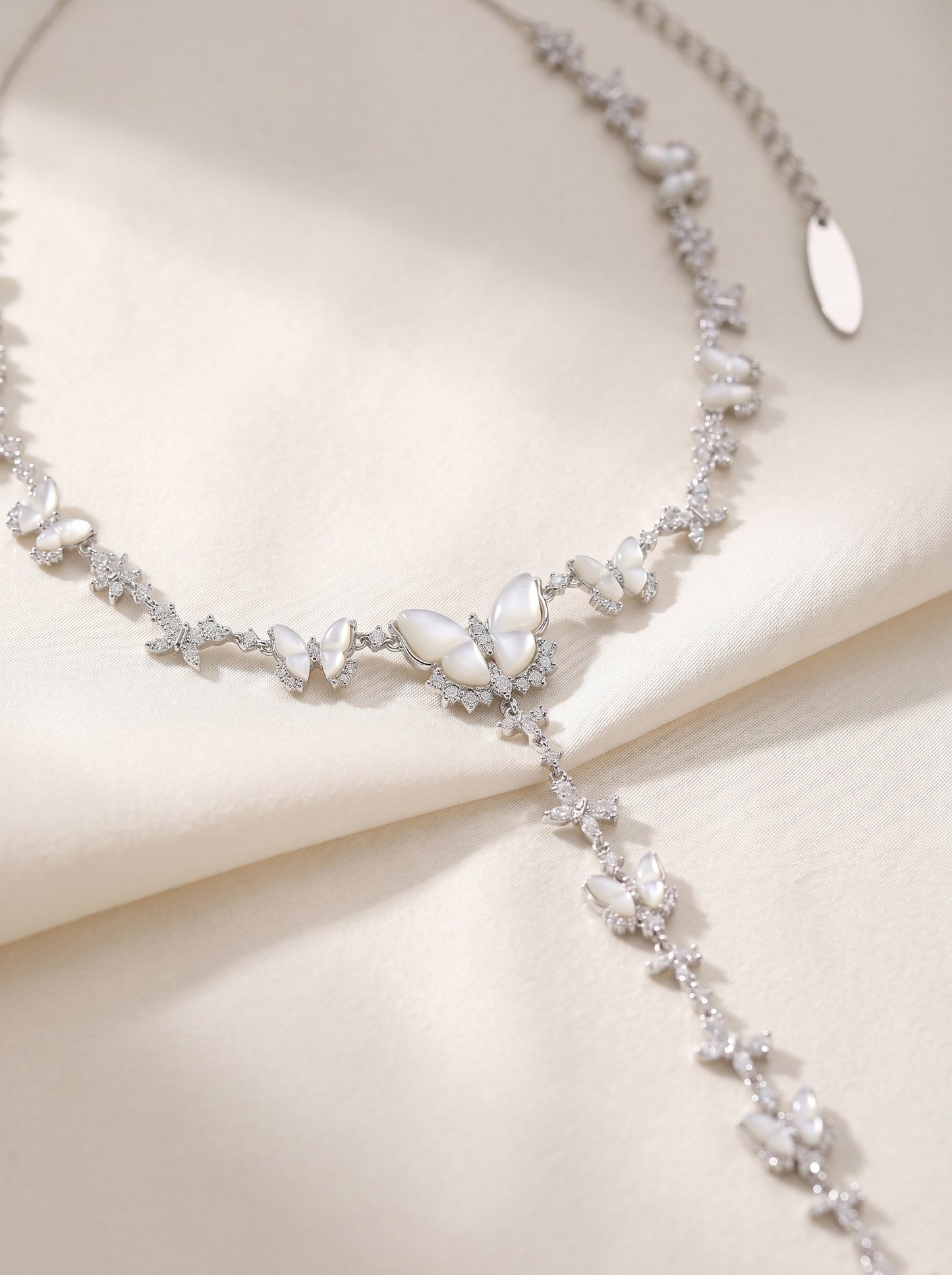 Dainty White Shell Butterfly Y-Drop Tassel Necklace for Women, Shiny Cubic Zirconia Inlaid Adjustable 50+10cm Extension Chain Silver Tone Elegant Wedding Bridal Evening Party Fine Jewelry Gift   LUNA-X297