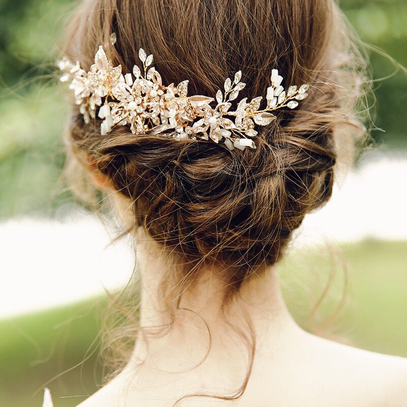 Luxury Baroque Bridal Hair Comb - Romantic Crystal and Marquise Rhinestone Wedding Headpiece - Vintage Gold Floral Hair Vine for Brides and Bridesmaids LUNA-X113