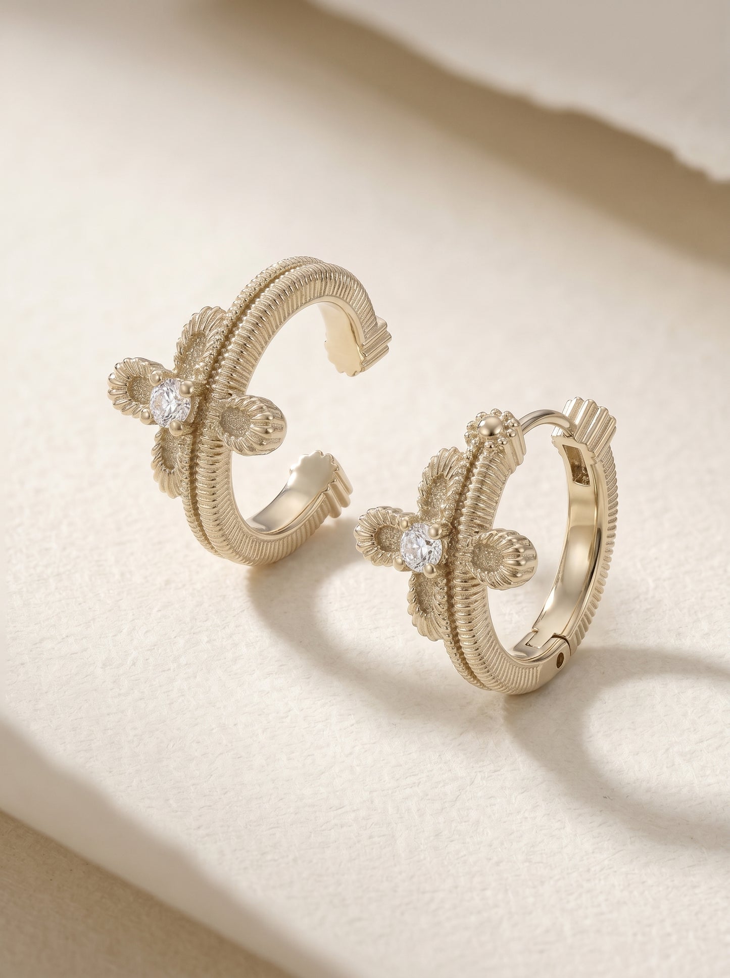 Vintage Gothic Lace Cross Hoop Earrings Non Pierced Ear Cuffs For Women Florence Cathedral Design Dainty Zircon Jewelry Two Tone Gold Silver LUNA-X265