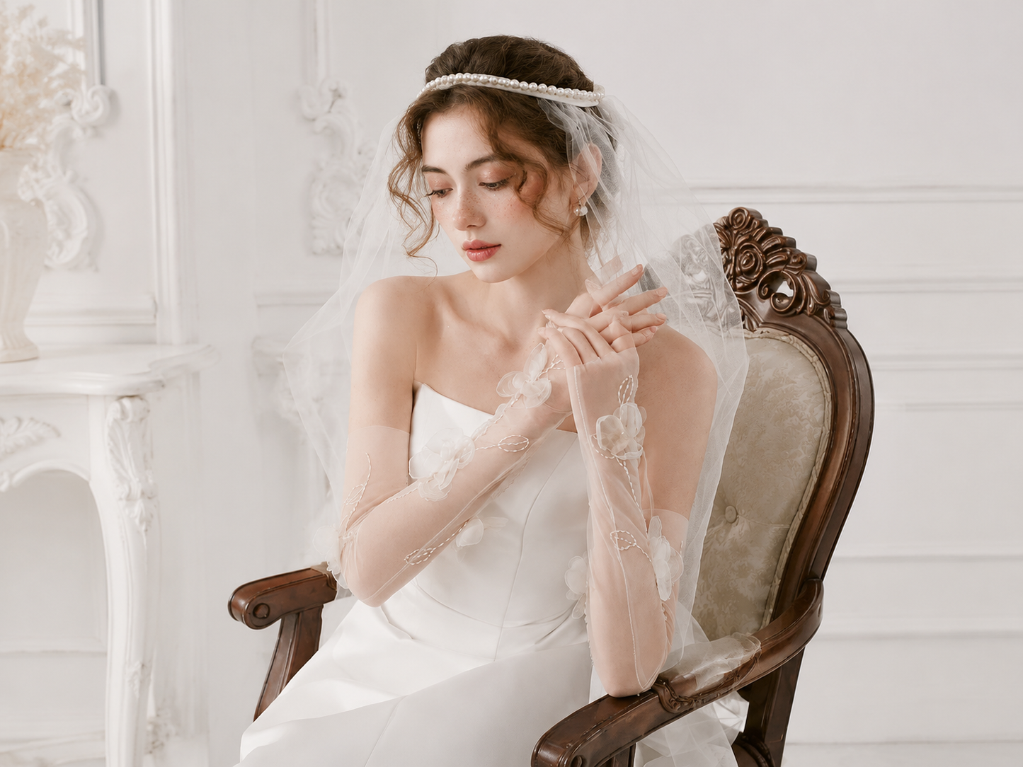 Dreamy 3D Organza Flower Bridal Sleeves, 56cm Light Beige Sheer Tulle Fingerless Gloves with Hand-Beaded Vines for Romantic Bride LUNA-X177
