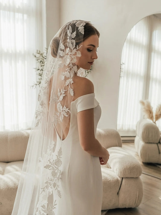 3x3m grand cathedral length single tier bridal veil with cutout 3d floral lace embroidered edge