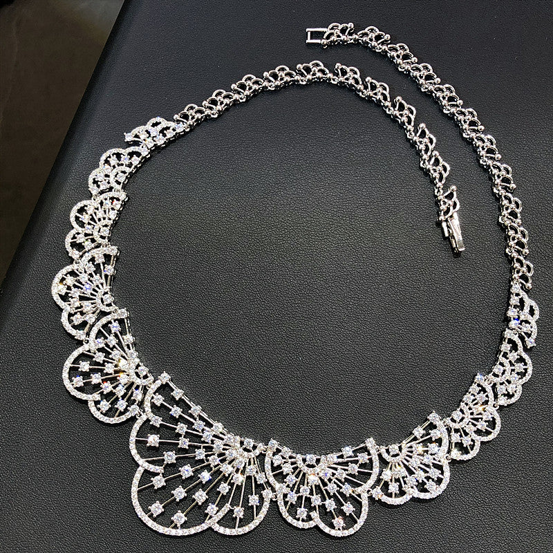 Grand Starburst Medallion Bridal Jewelry Set, Luxury Platinum Plated AAA Zircon Geometric Choker Necklace & Dramatic Drop Earrings Set for Royal Wedding & Gala LUNA-X160