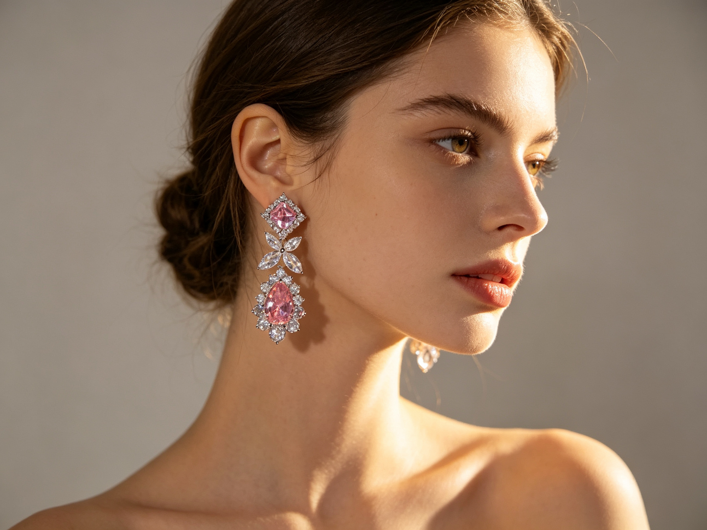 "Hollywood Heritage" Vintage Pear-Cut Crystal Wedding Jewelry Set, Radiant Cluster Leaf Choker & Luxury Tear-Drop Evening Earrings Duo LUNA-X161