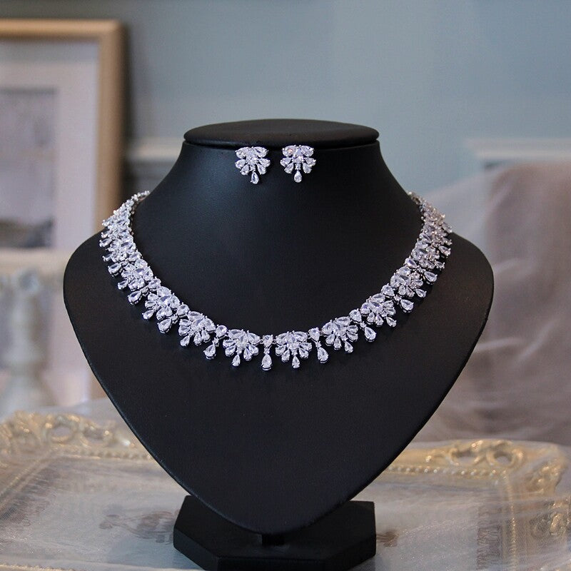 Elegant Leaf-Design Cubic Zirconia Bridal Necklace & Earring Set White-Tone Plated | LUNA-X144