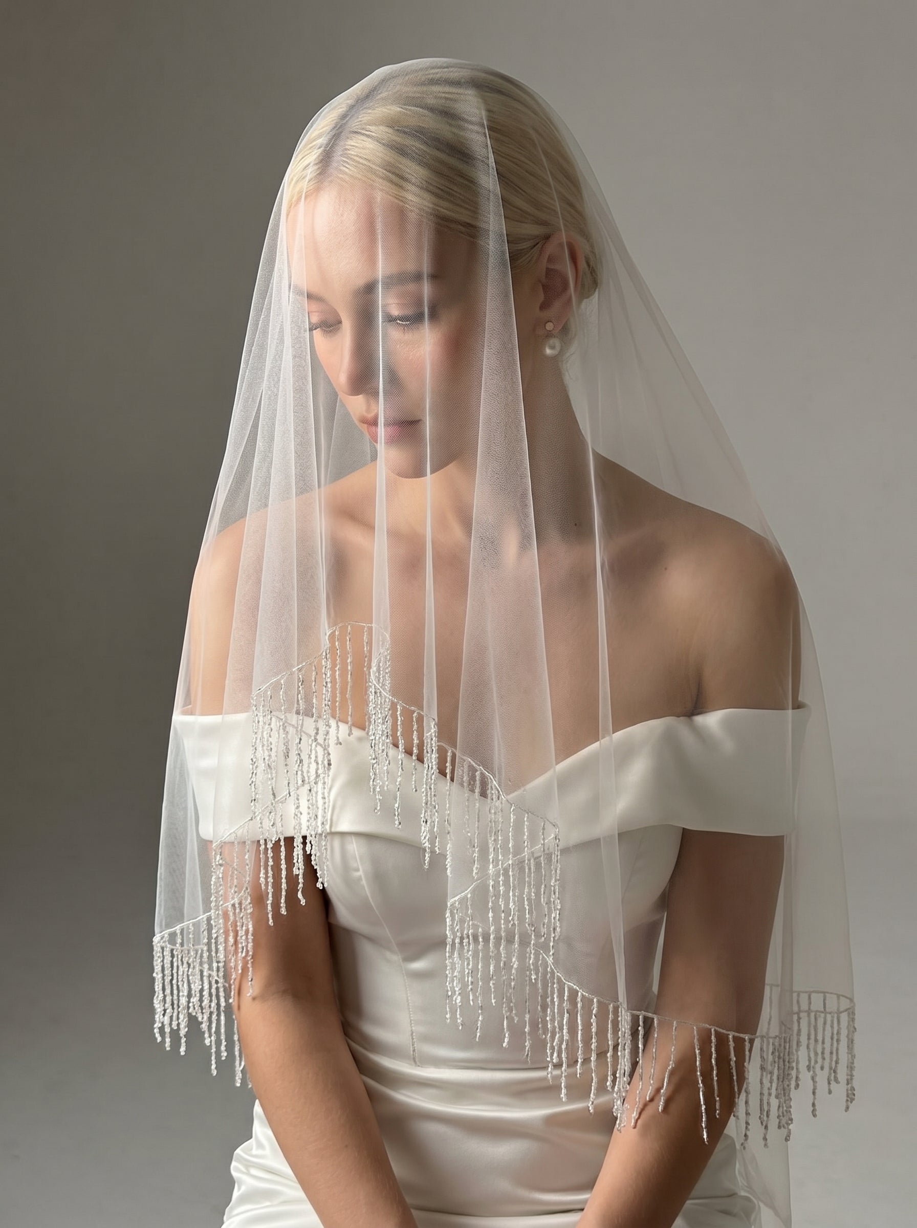 Minimalist French Vintage Drop Veil - Shoulder Length White Blusher Veil, No Comb Chic Flyaway Bridal Vei  LUNA-X17