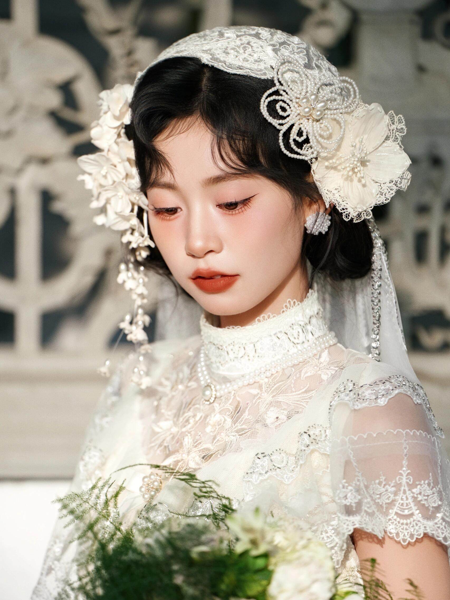 Vintage 1920s Juliet Cap Wedding Veil with Lace & 3D Floral Embellishments - 59