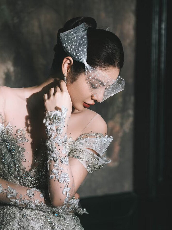 Glamorous Pearl Birdcage Veil with Statement Bow - Modern Vintage Blusher Veil, Old Hollywood Wedding Hairpiece for Civil Ceremony & Reception LUNA-X343