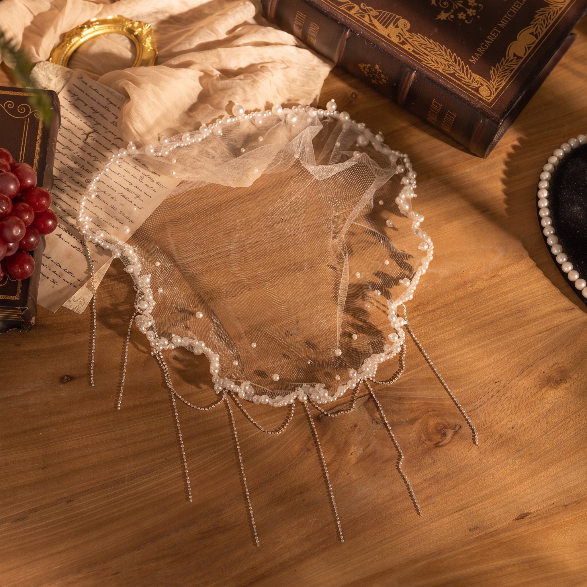 Luxury Baroque Gold Plated Scalloped Cap Veil - One Size Vintage Bridal Headpiece with Cascading Metallic Tassel Chains, Romantic Beaded Birdcage Veil for Reception  LUNA-X348
