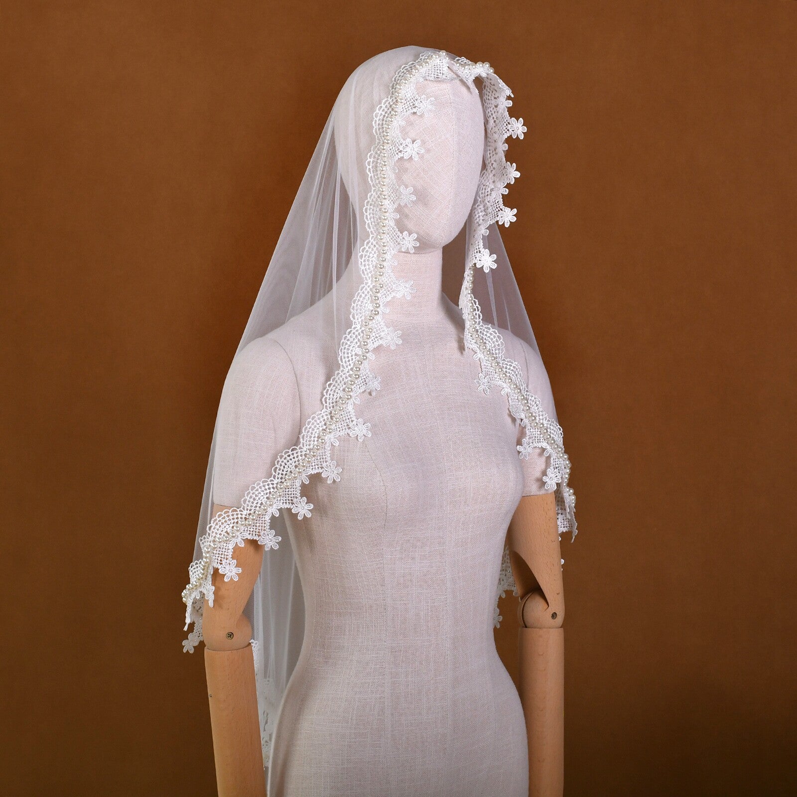 Vintage French Mantilla Wedding Veil 43