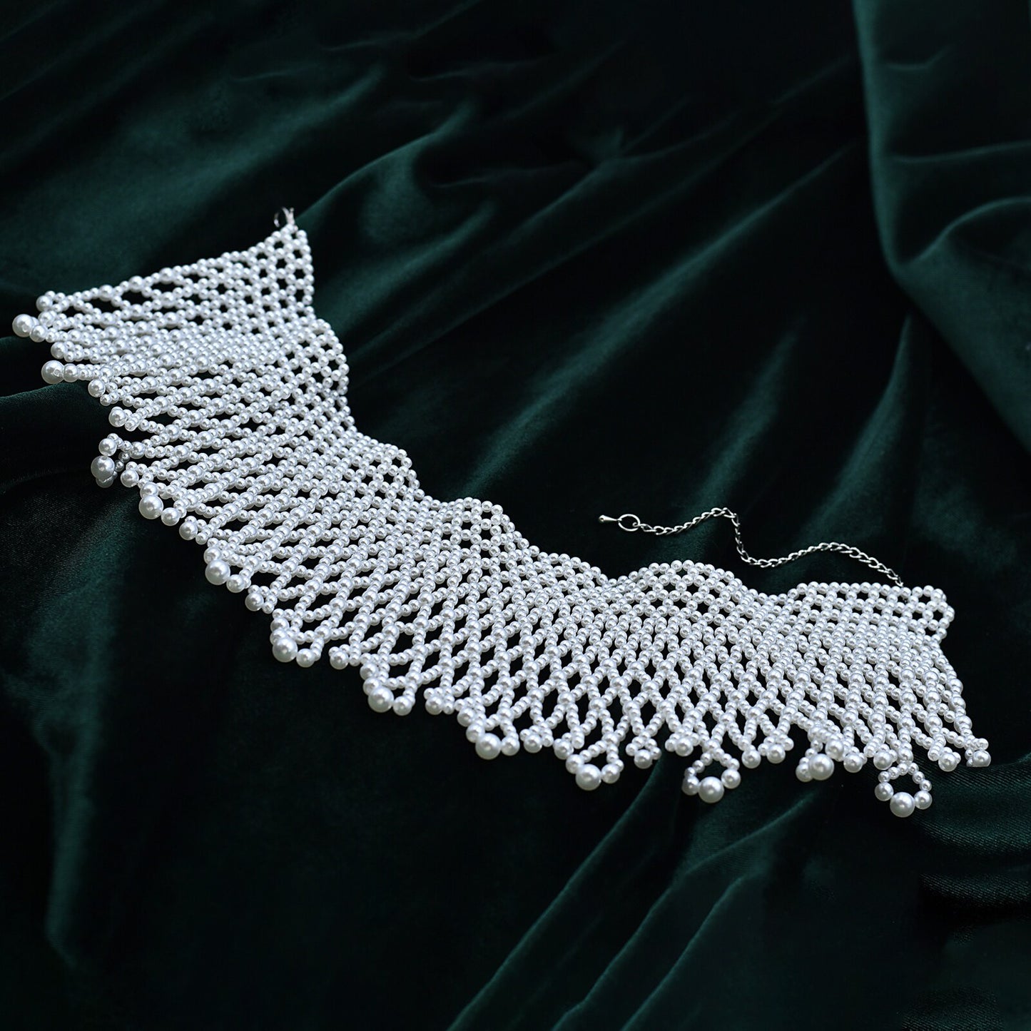 Luxury Vintage Bridal Choker Collar - Heavy Lattice-Weave Wedding Neckpiece with Lustrous Round Beads, Elegant Statement Capelet Bib for Strapless Gown LUNA-X353