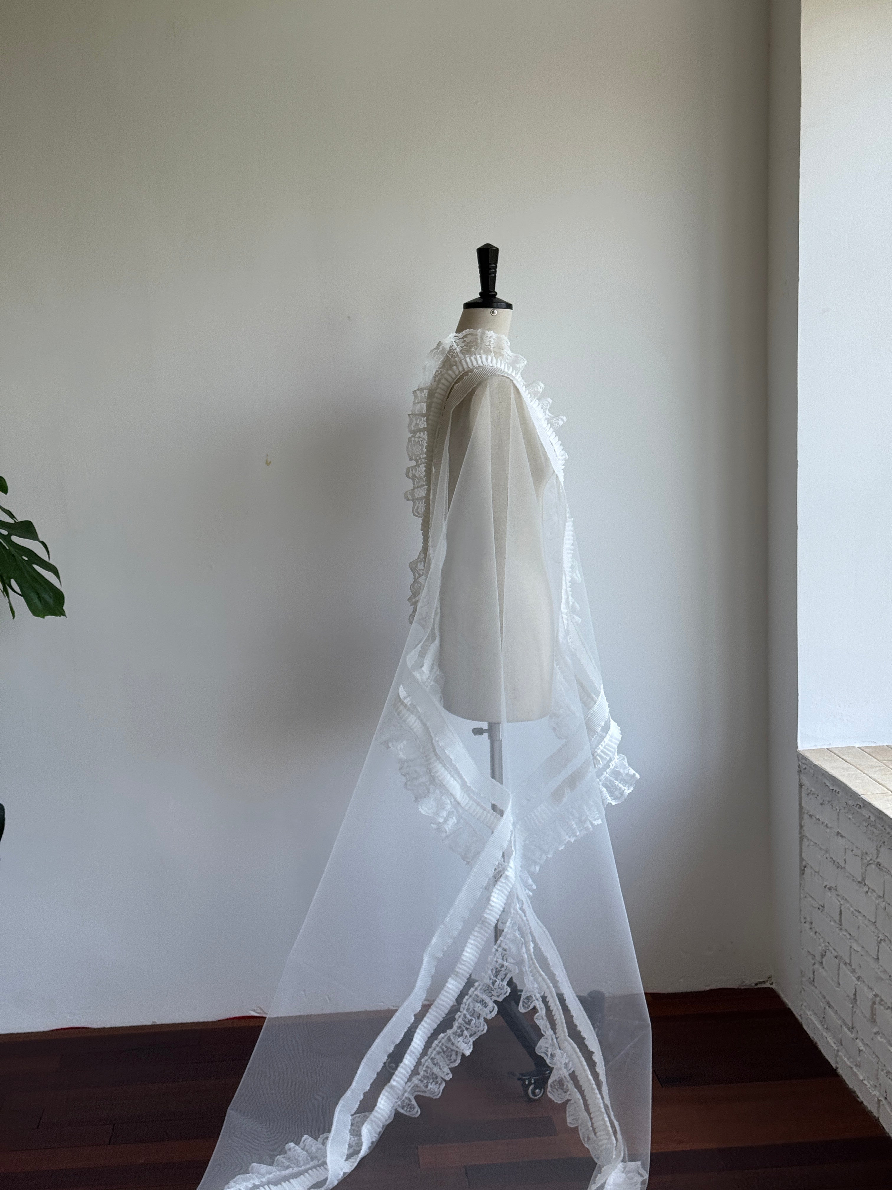 Luxury Vintage Cathedral Wedding Veil - French Tiered Ruffle Lace Bridal Veil, Romantic Pleated Ribbon Edge Long Train Veil for Estate Ceremony LUNA-X354